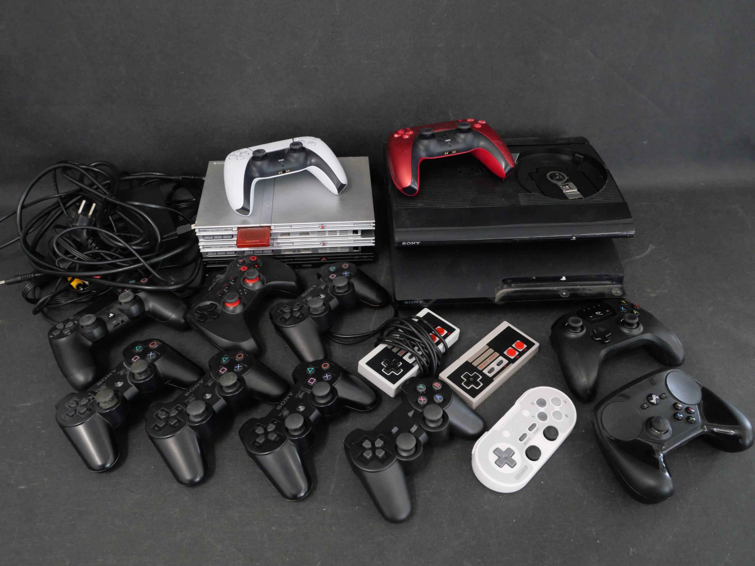 Playstation ym. - Huutokauppa Ekman