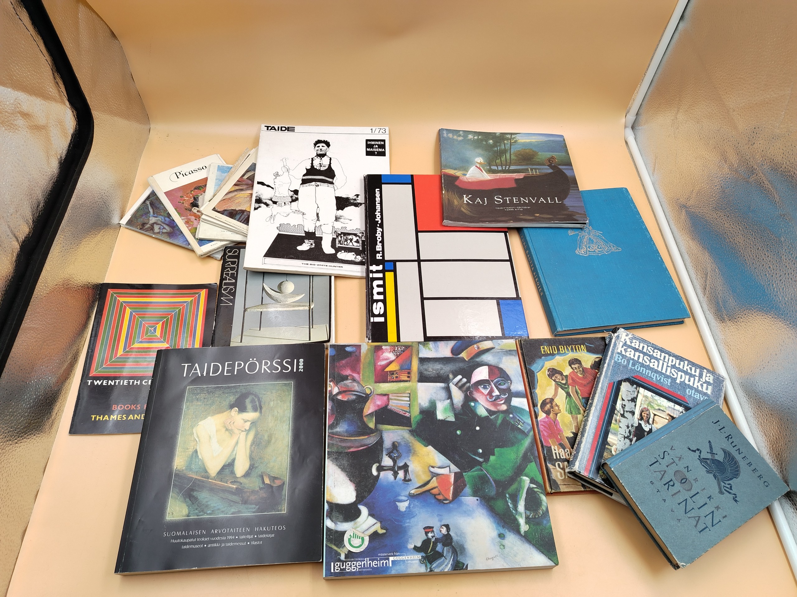 Taidekirjat ym. - Huutokauppa Ekman