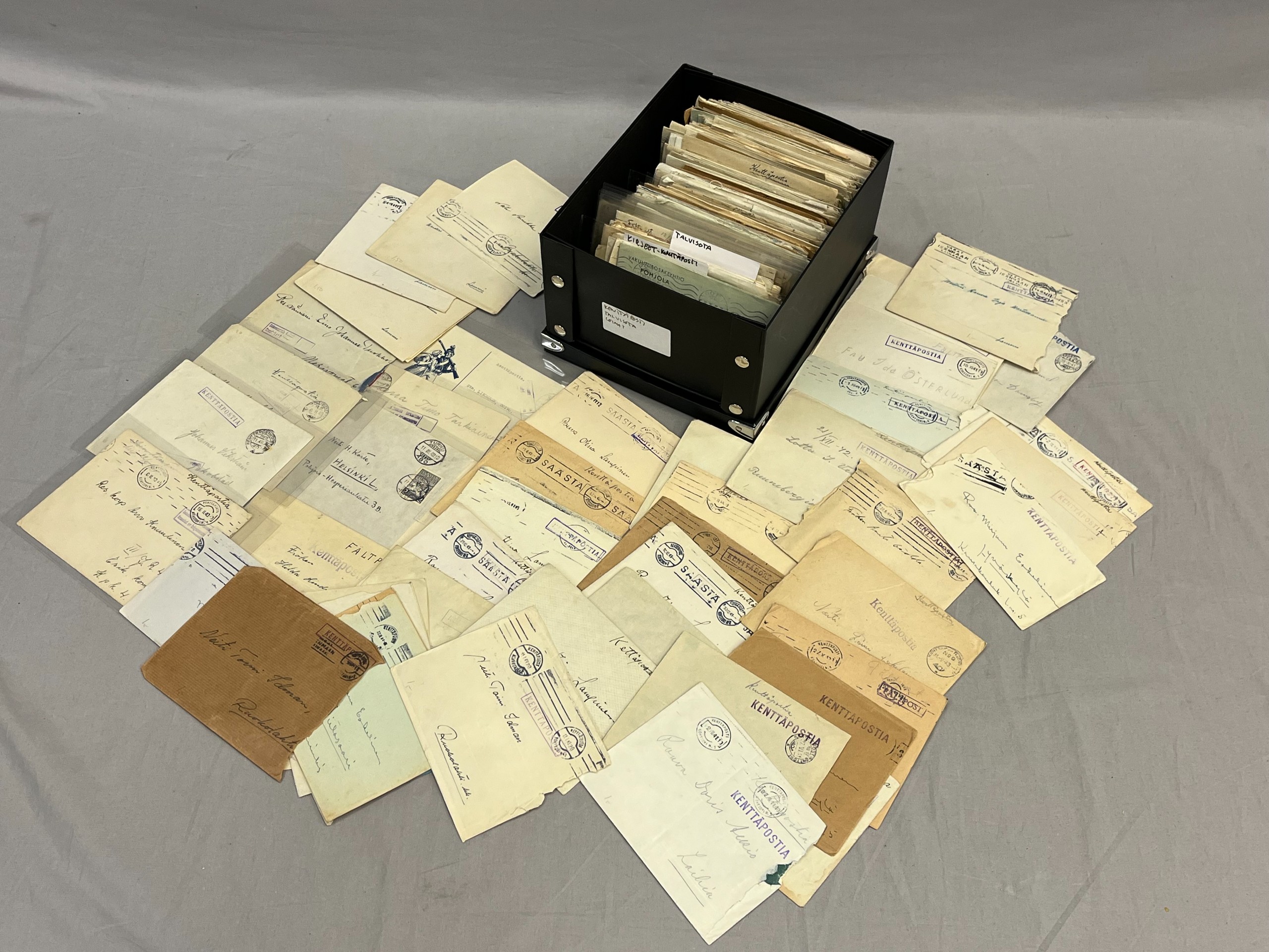 Kenttäposti - Huutokauppa Ekman