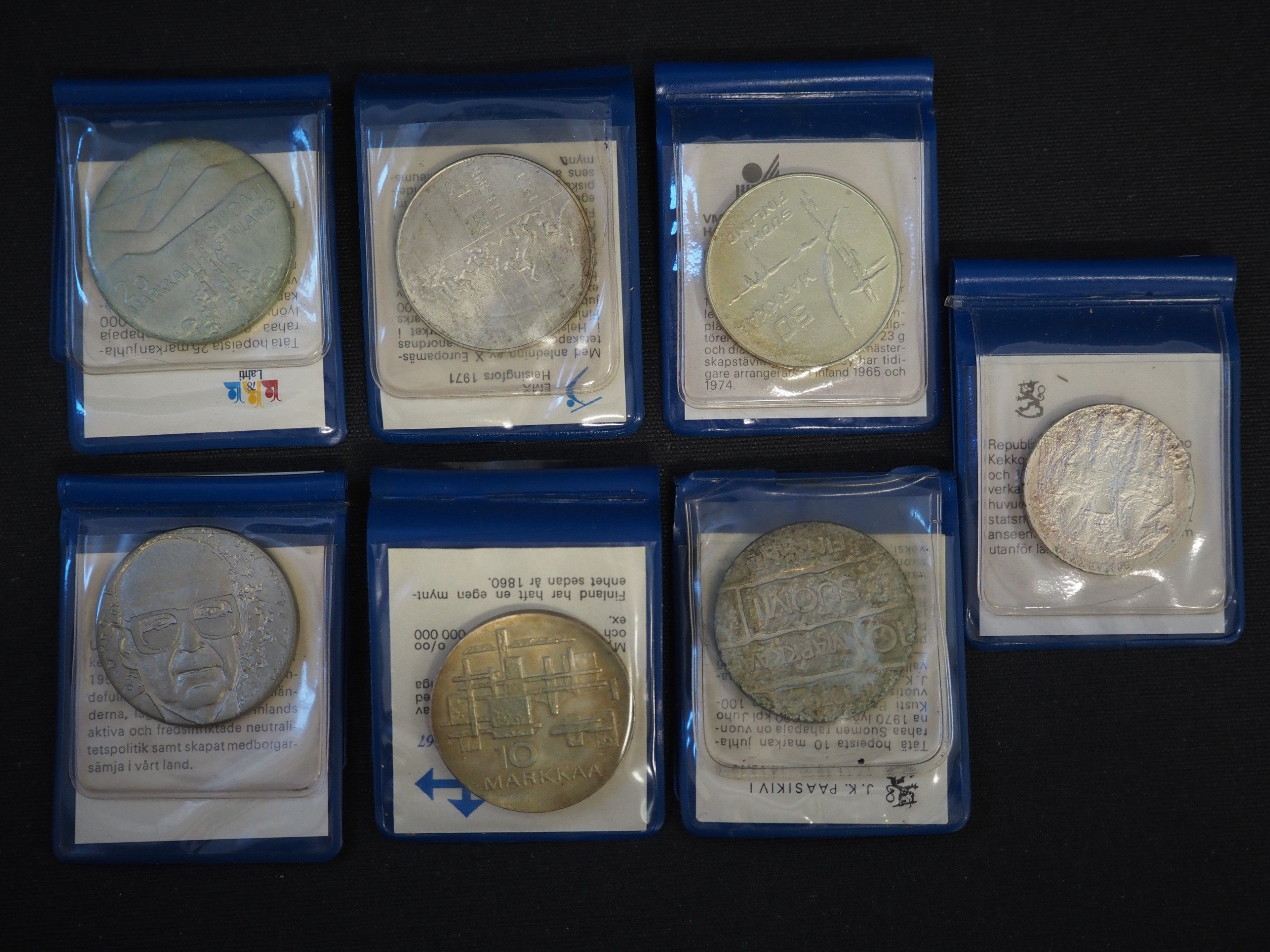 Juhlarahat - Huutokauppa Ekman