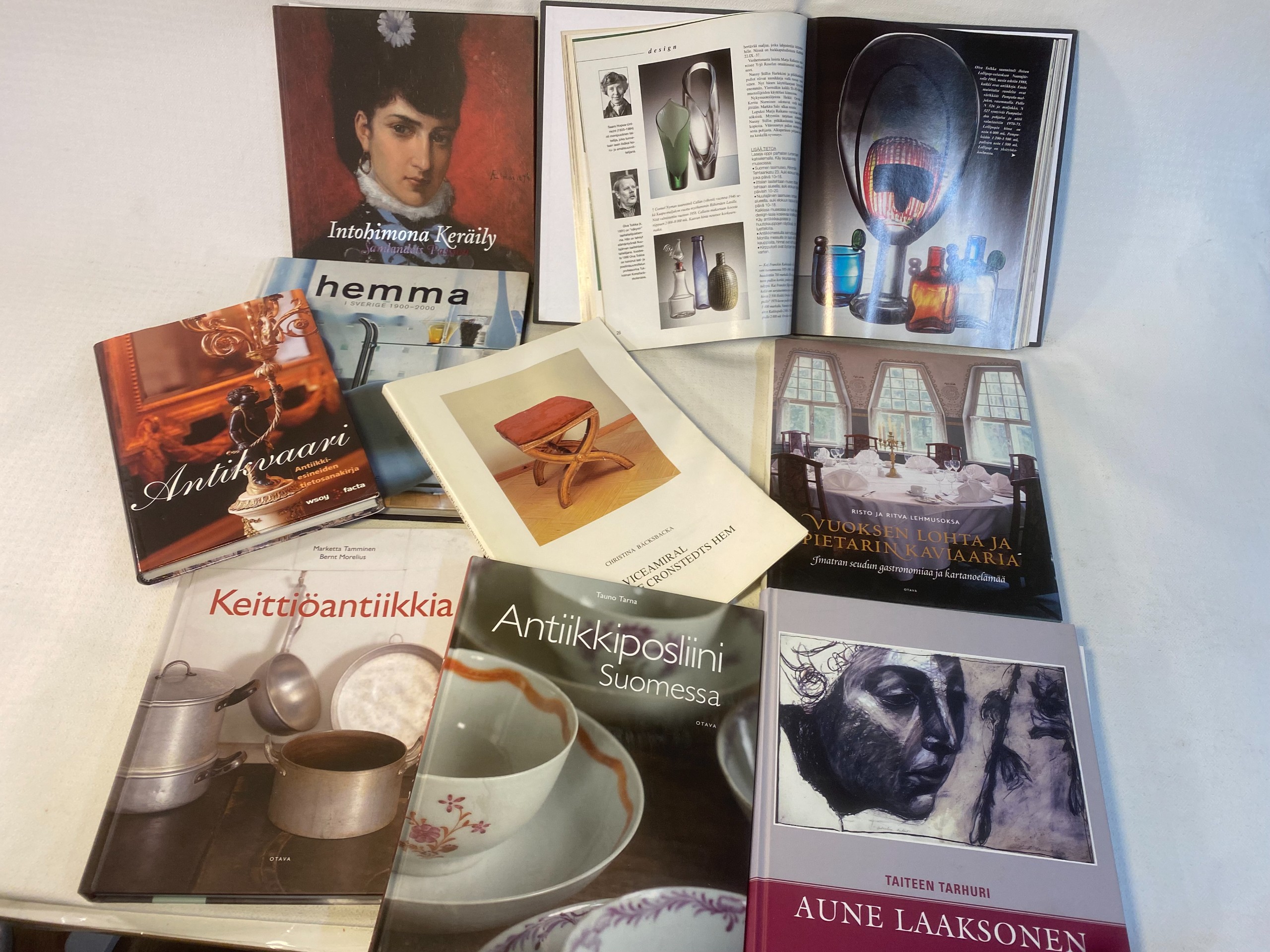 Taidekirjat - Huutokauppa Ekman