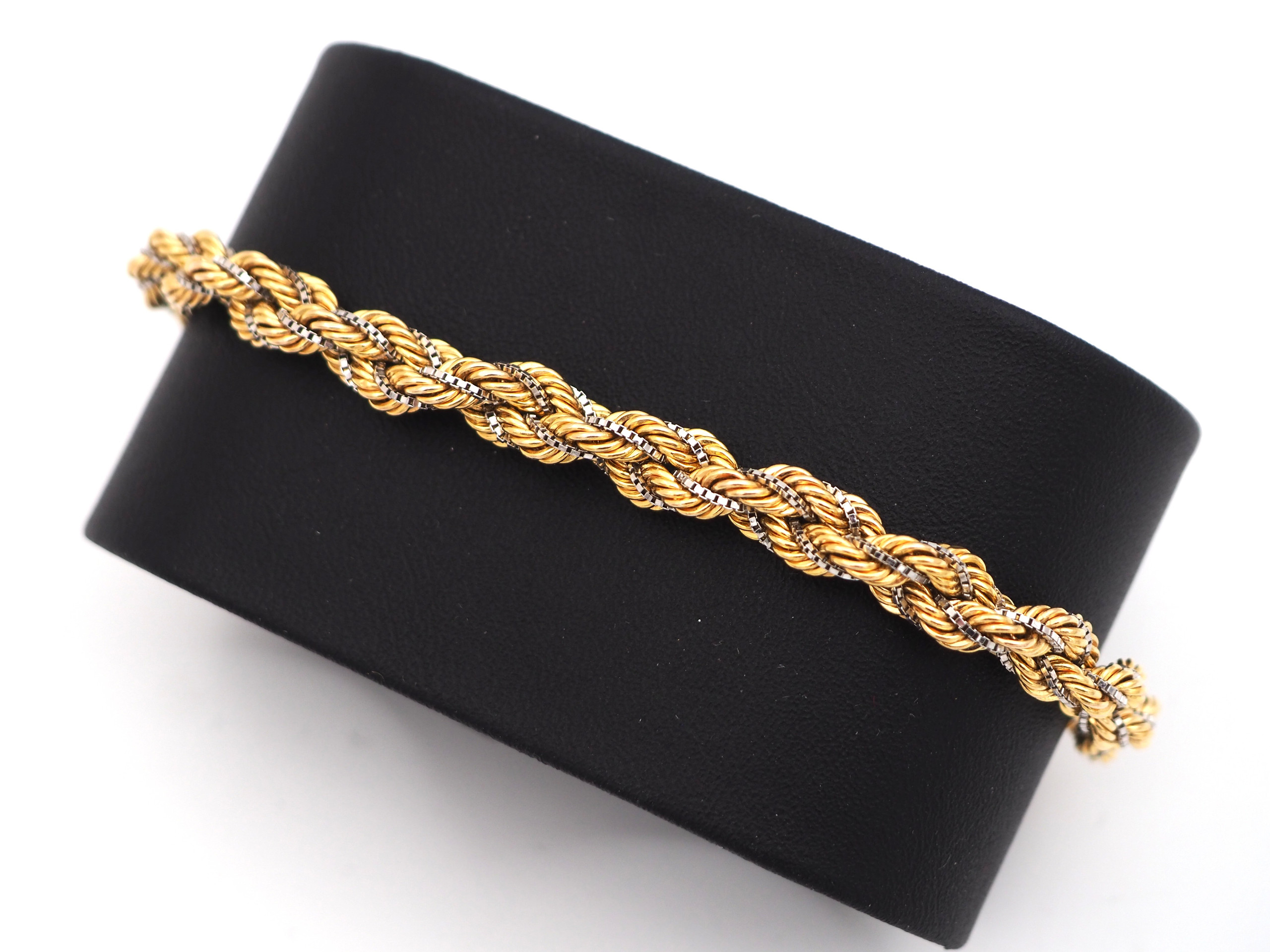 Kultainen ranneketju 14k - Huutokauppa Ekman