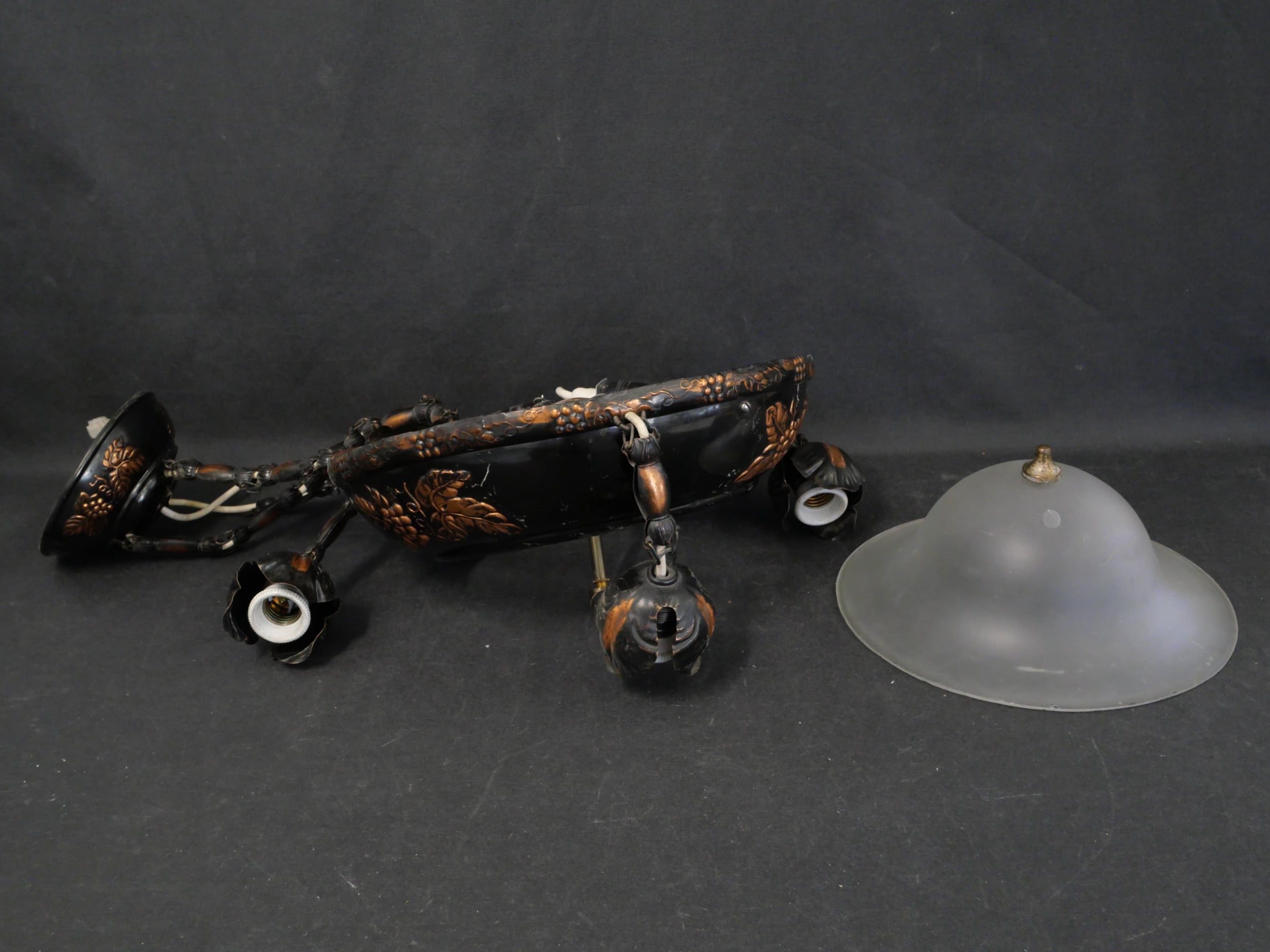 Valaisimen osat - Huutokauppa Ekman