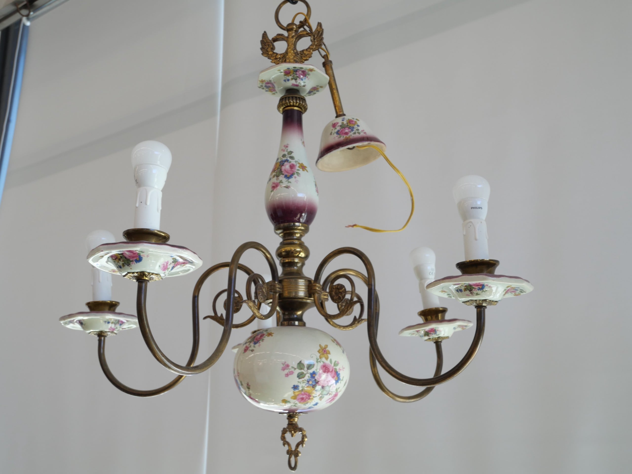 Kattovalaisin - Huutokauppa Ekman