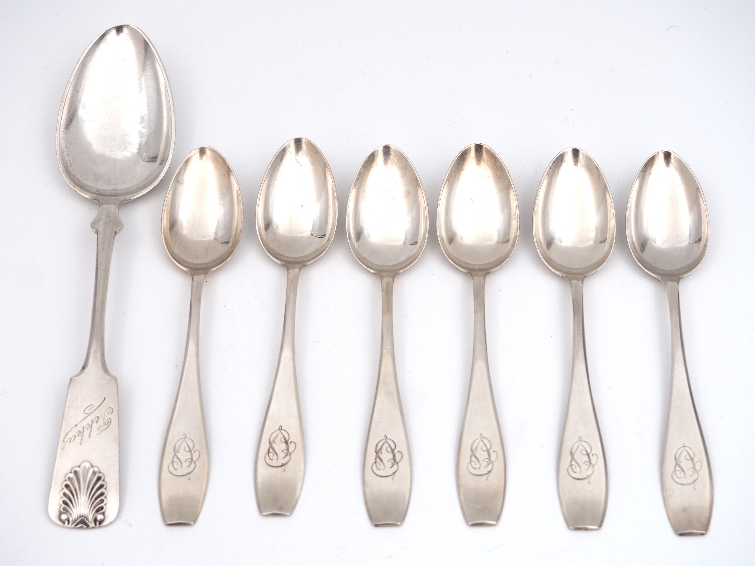 Hopealusikat - Huutokauppa Ekman