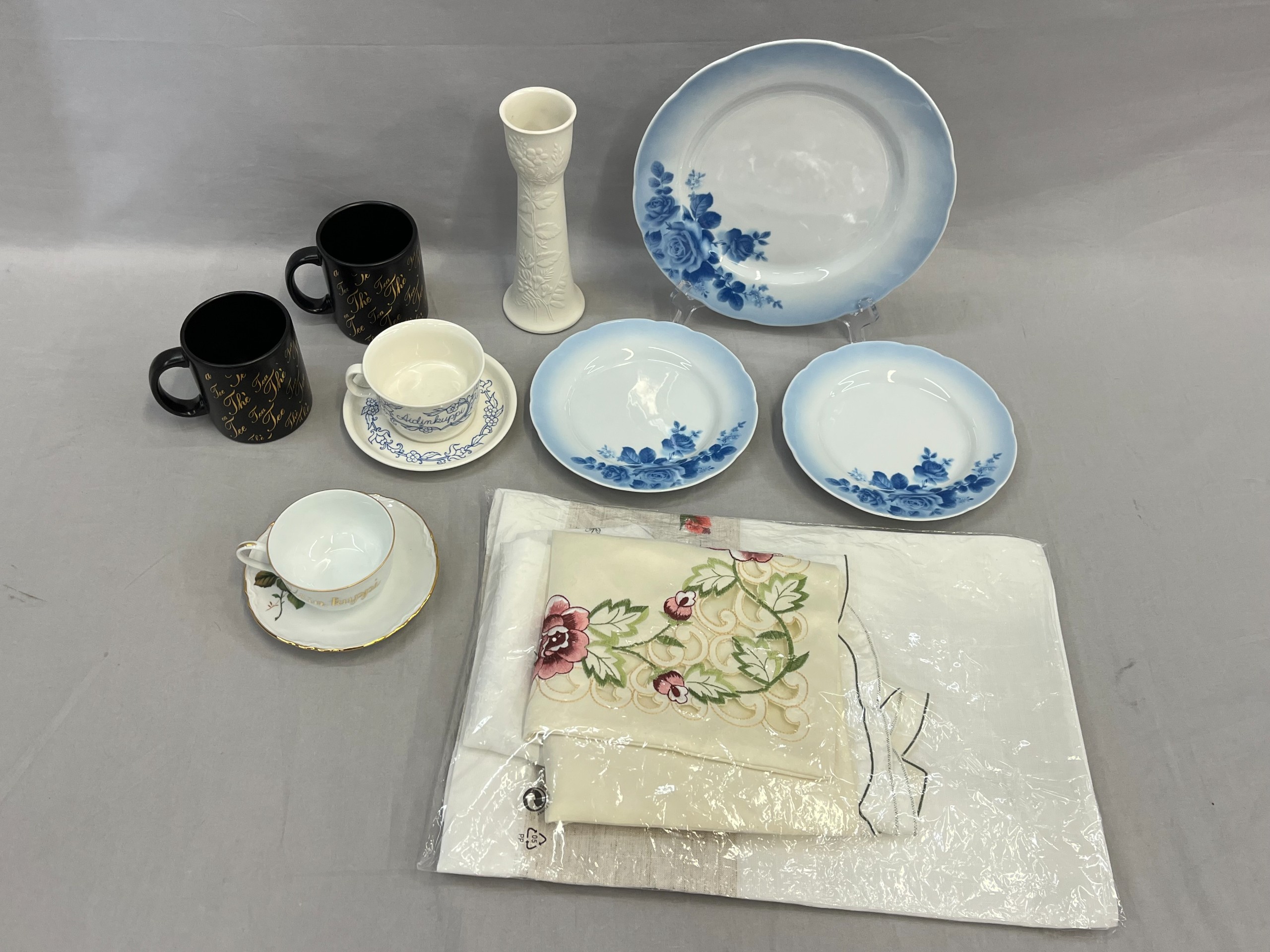 Arabia ym - Huutokauppa Ekman