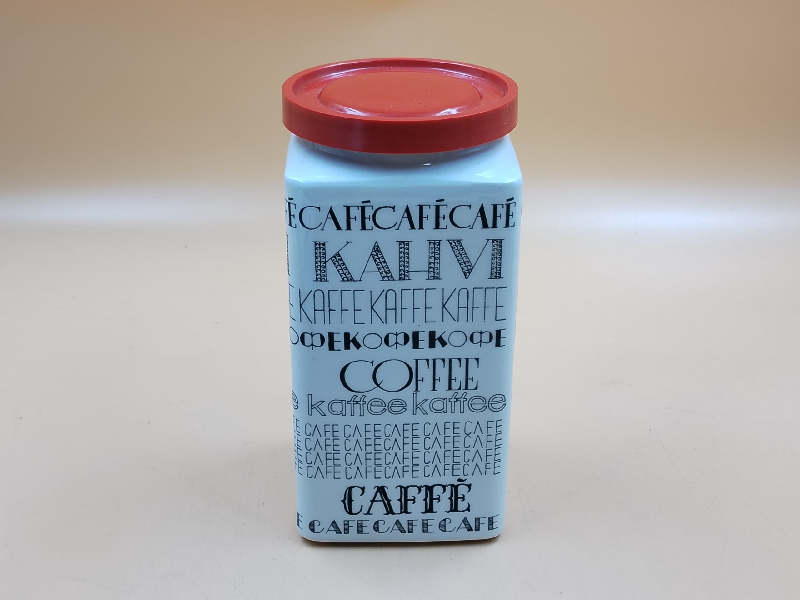 Esteri Tomula - Huutokauppa Ekman