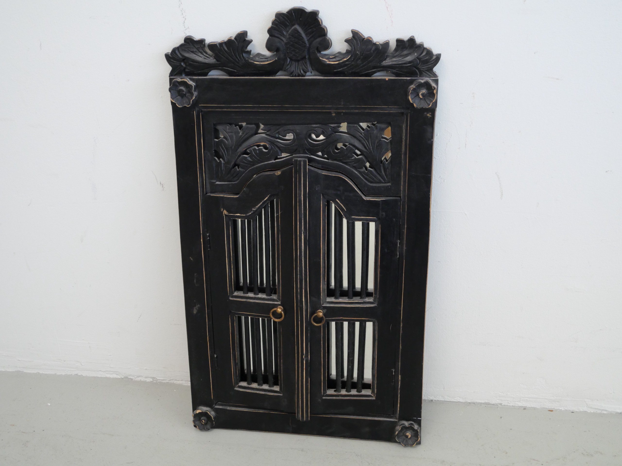 *Peili - Huutokauppa Ekman