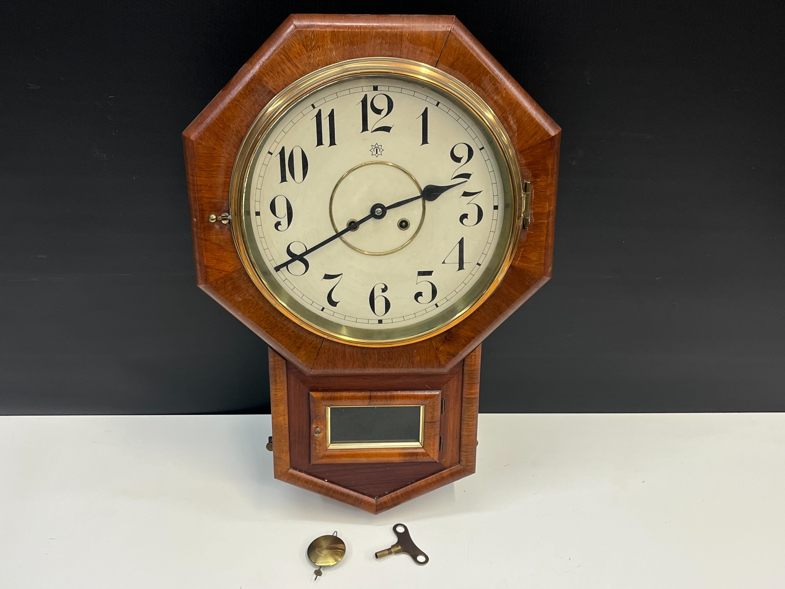 Junghans - Huutokauppa Ekman