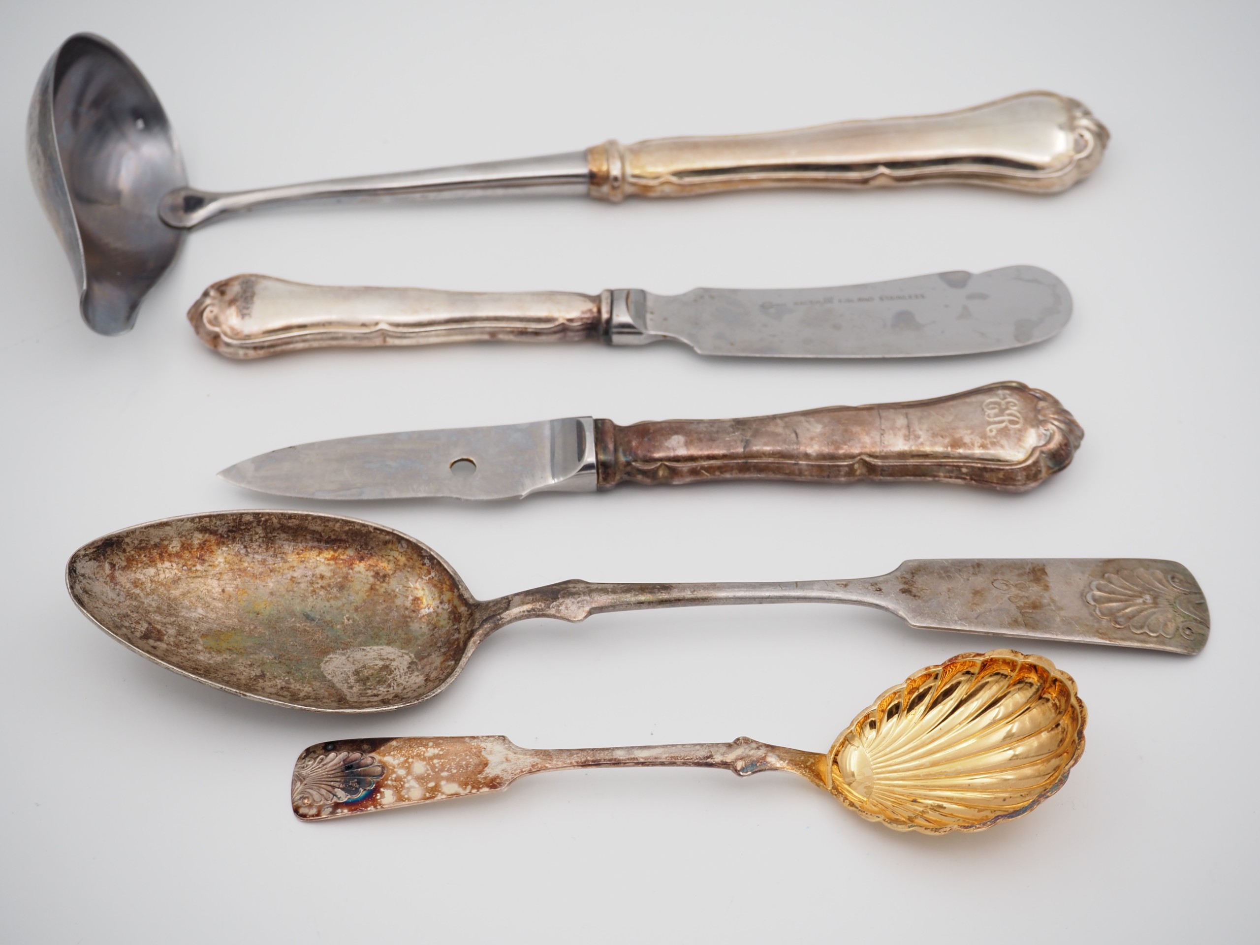 Hopeaa - Huutokauppa Ekman