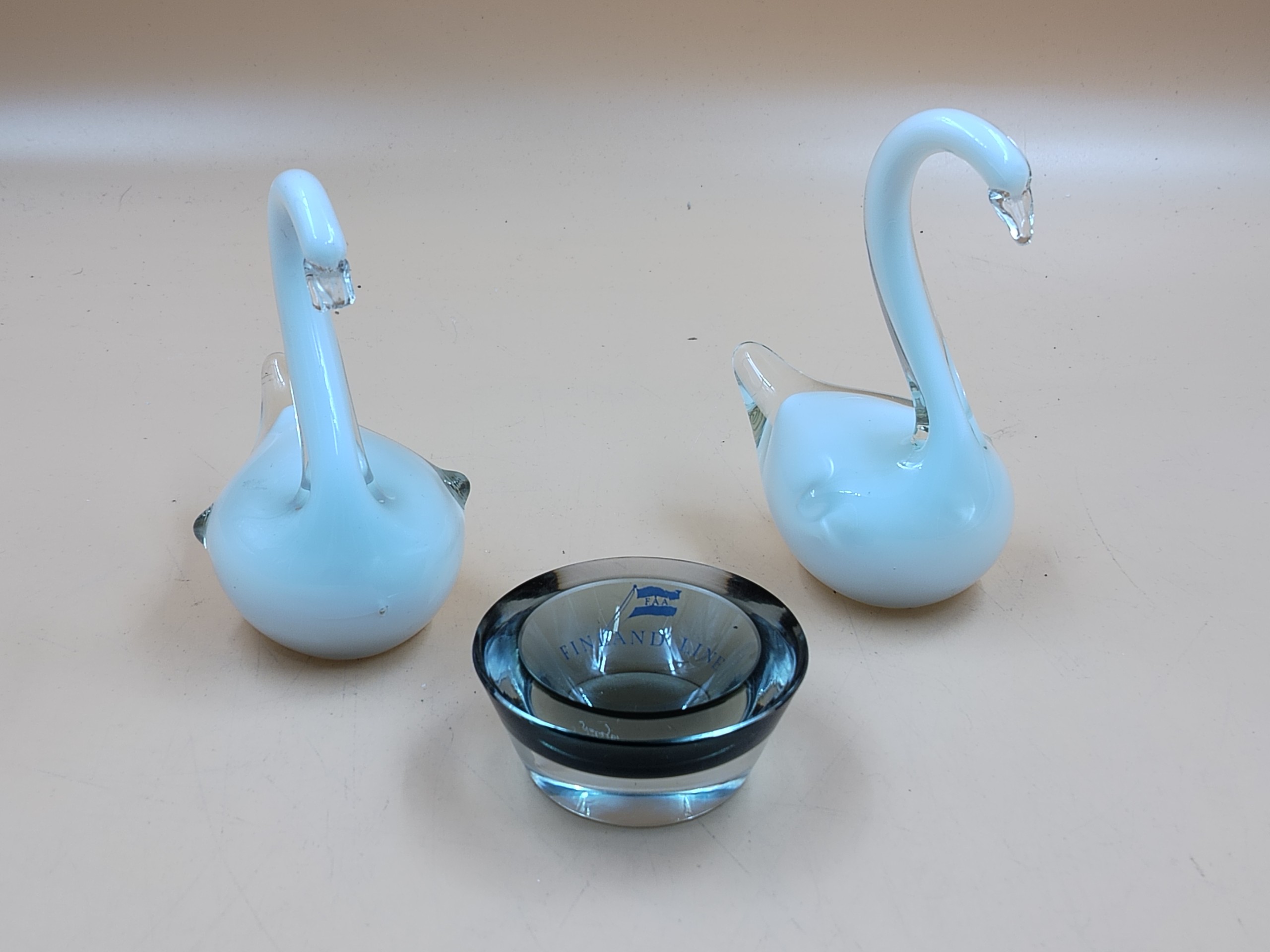 Armando Jacobino, Saara Hopea - Huutokauppa Ekman