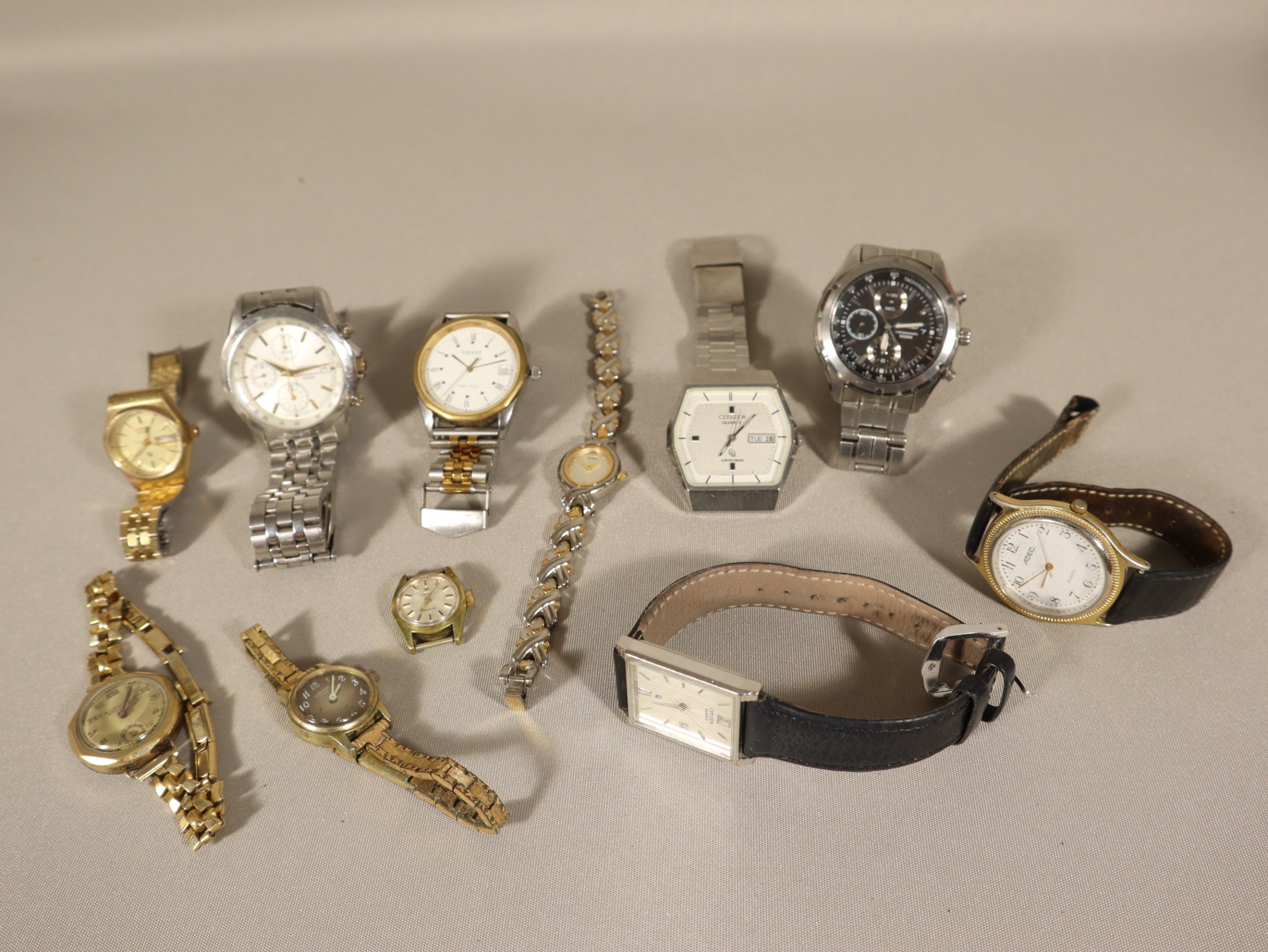 Rannekellot - Huutokauppa Ekman