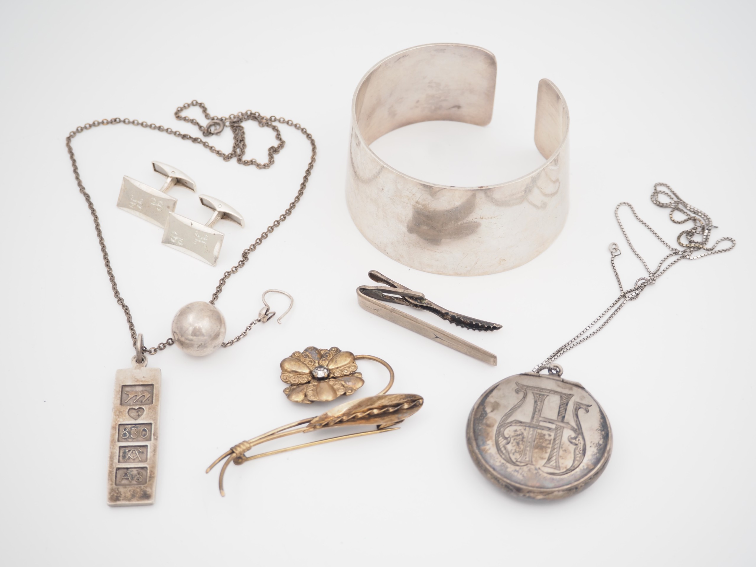 Hopeakorut - Huutokauppa Ekman