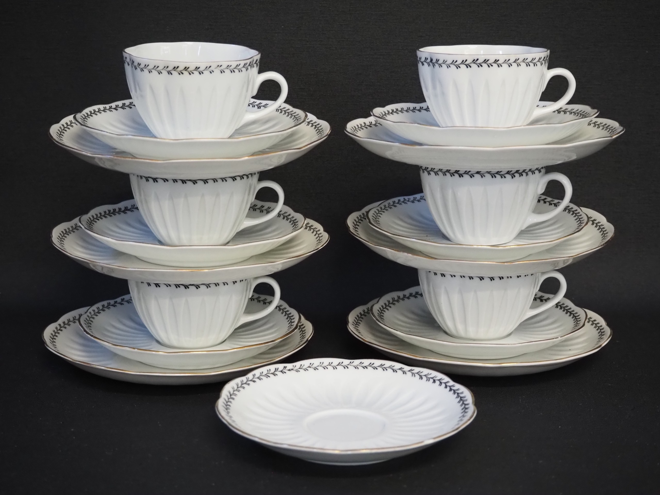 Arabia Varpu - Huutokauppa Ekman