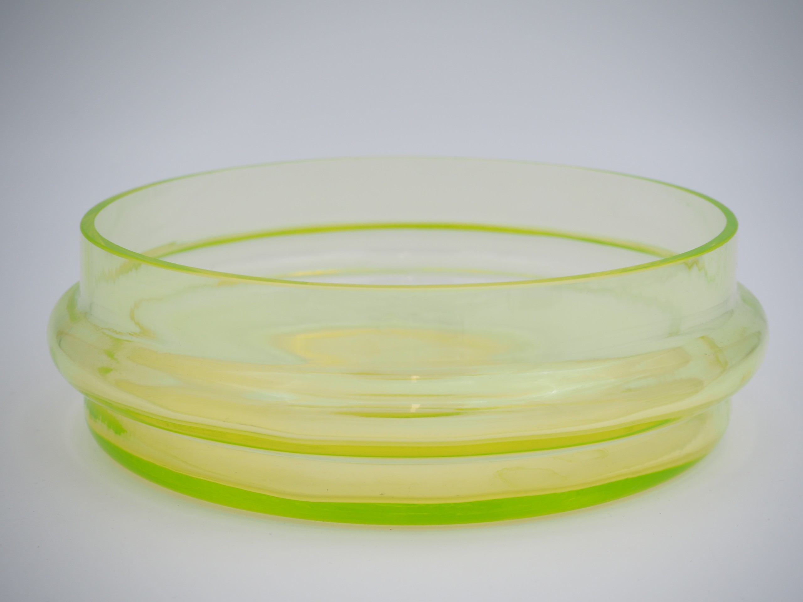 Nanny Still - Huutokauppa Ekman