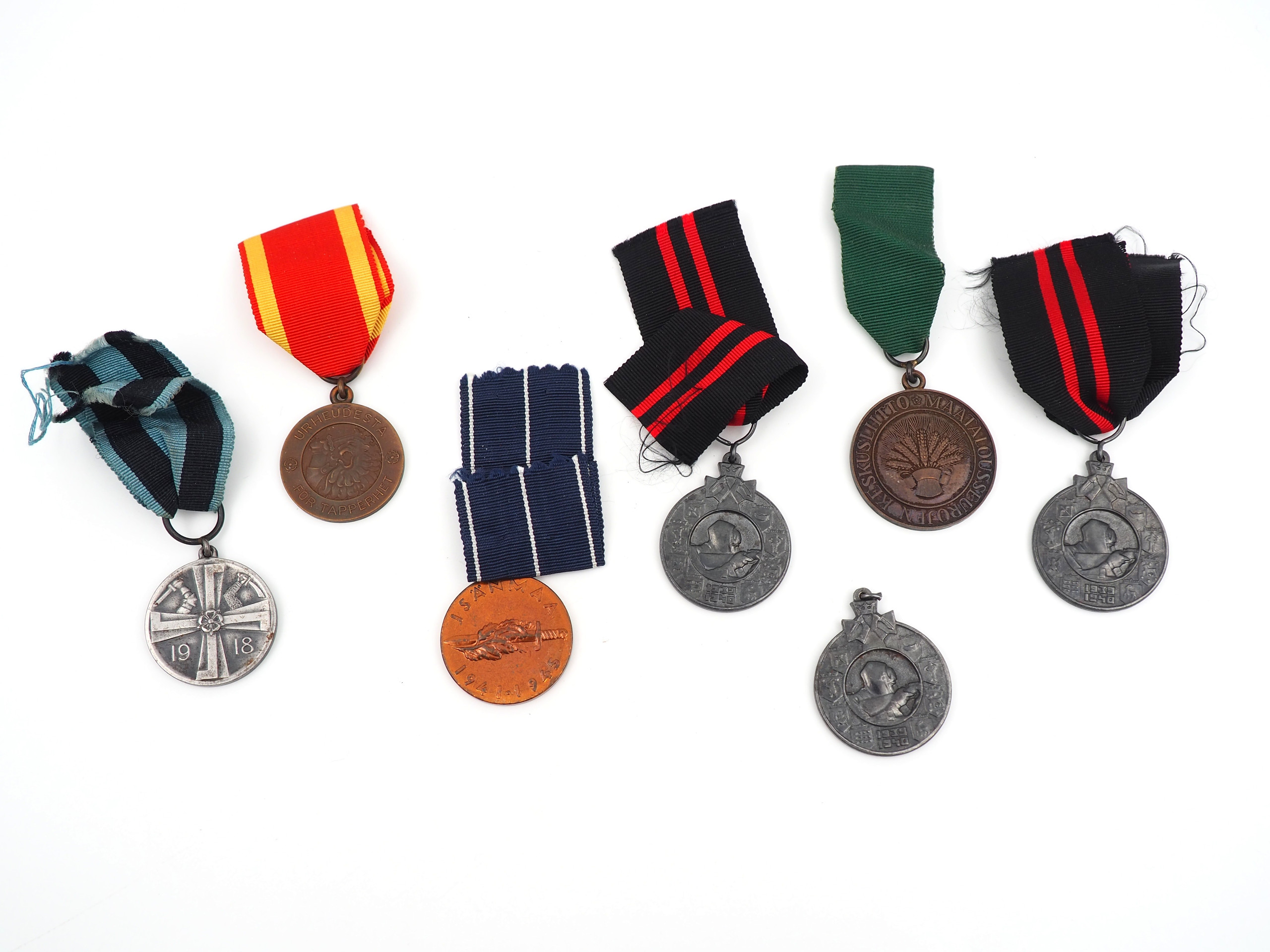 Muistomitalit ym. - Huutokauppa Ekman