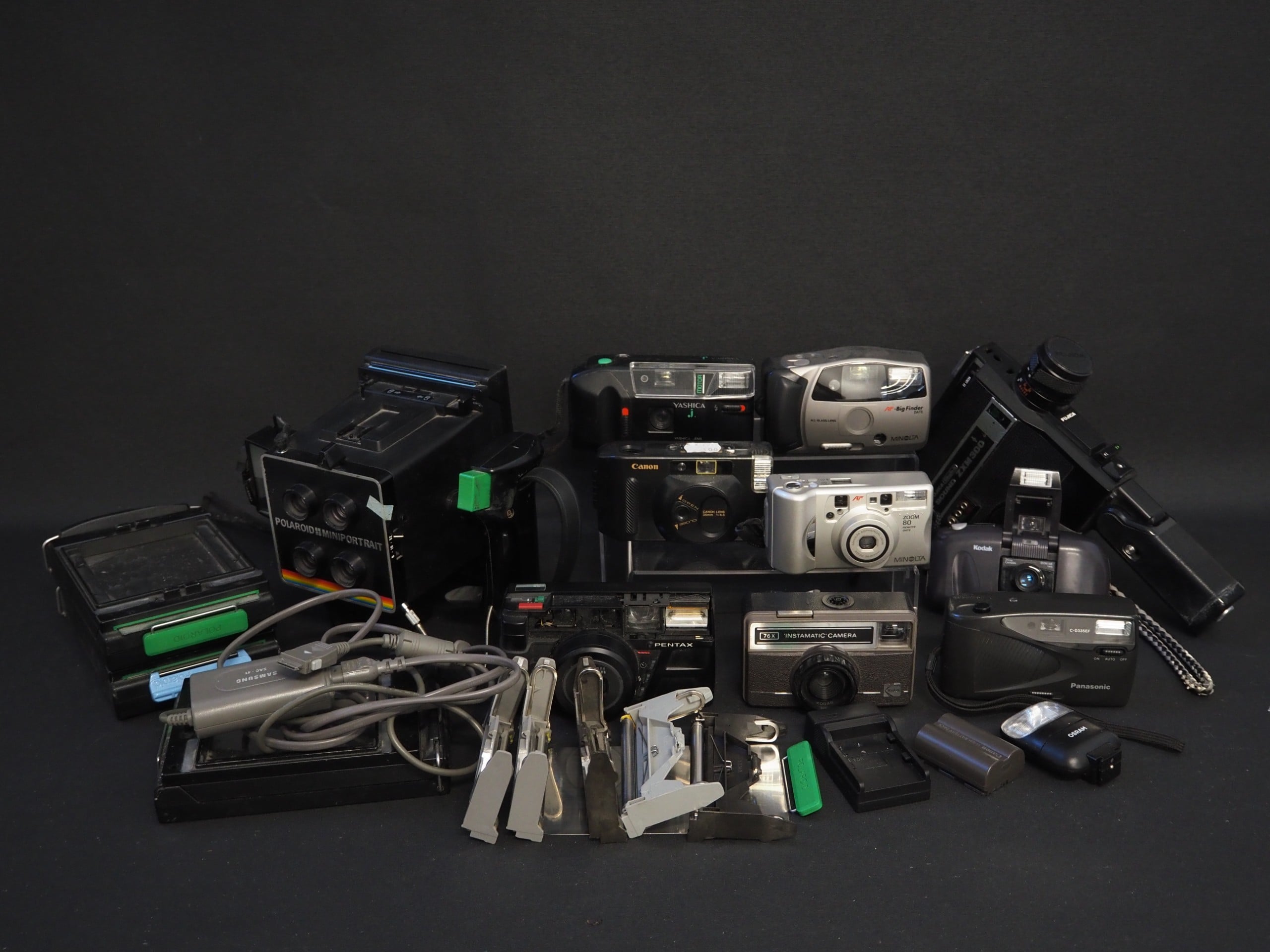 Kamerat - Huutokauppa Ekman