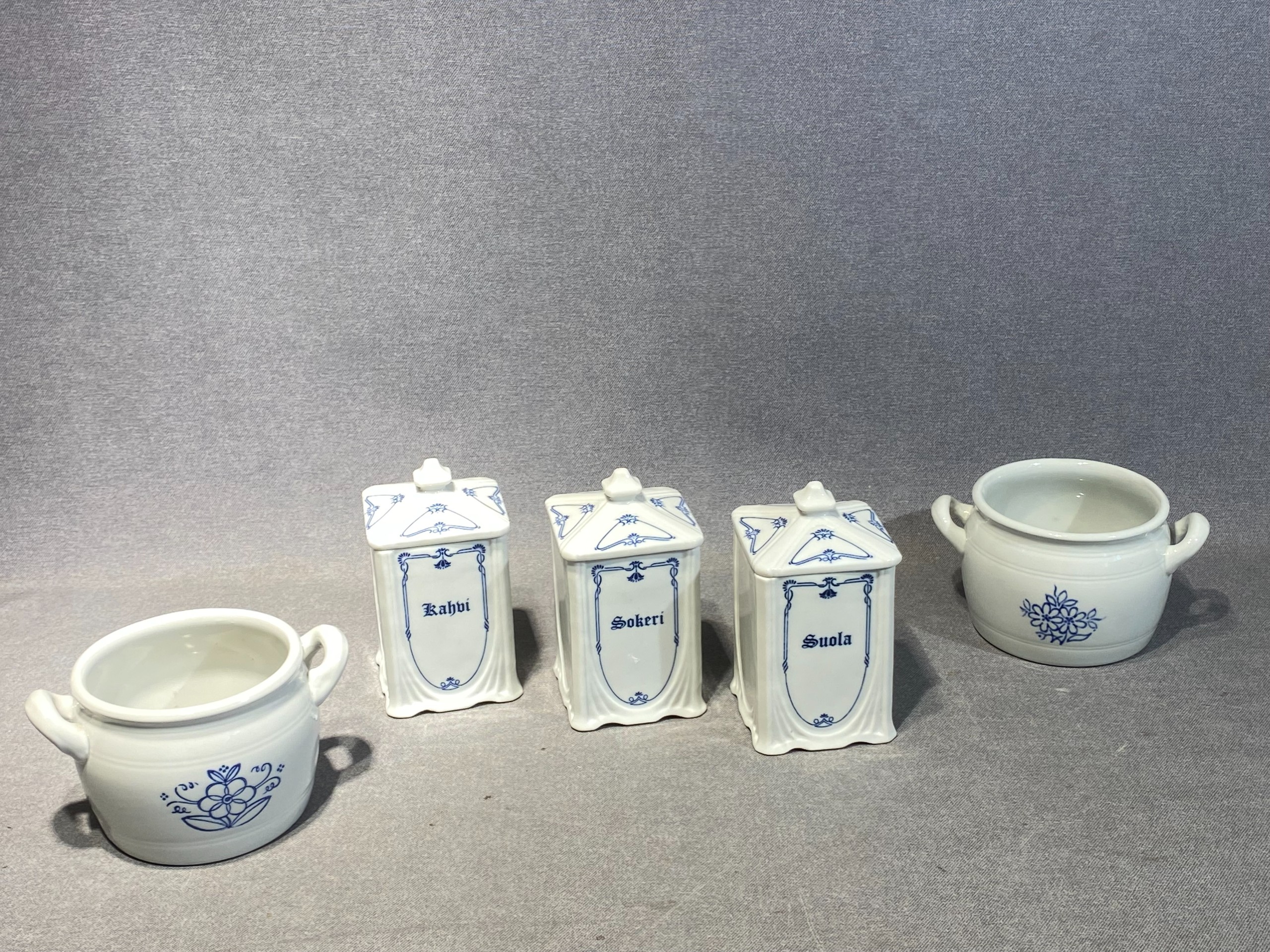 Arabia ym. - Huutokauppa Ekman