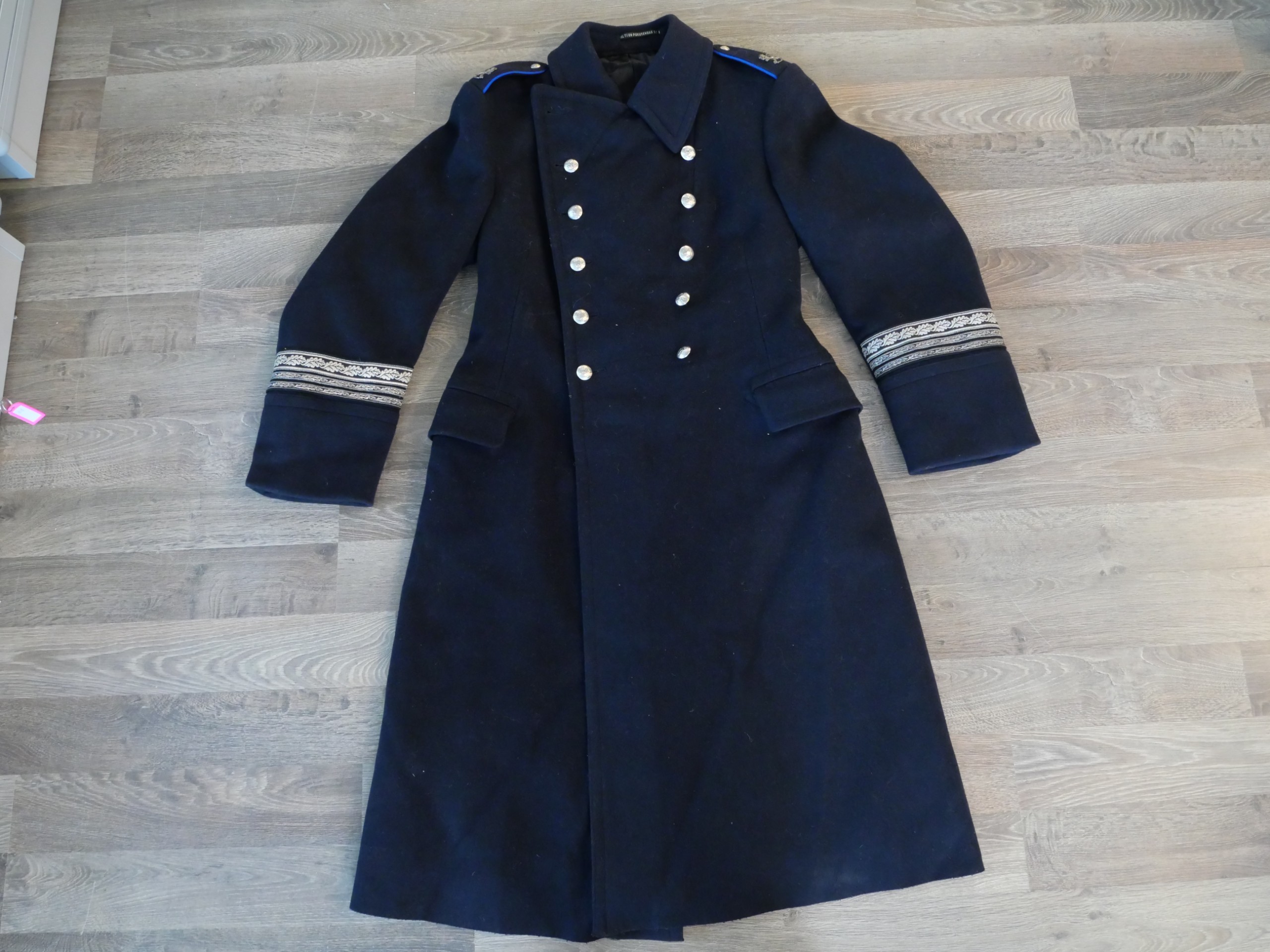 Takki - Huutokauppa Ekman