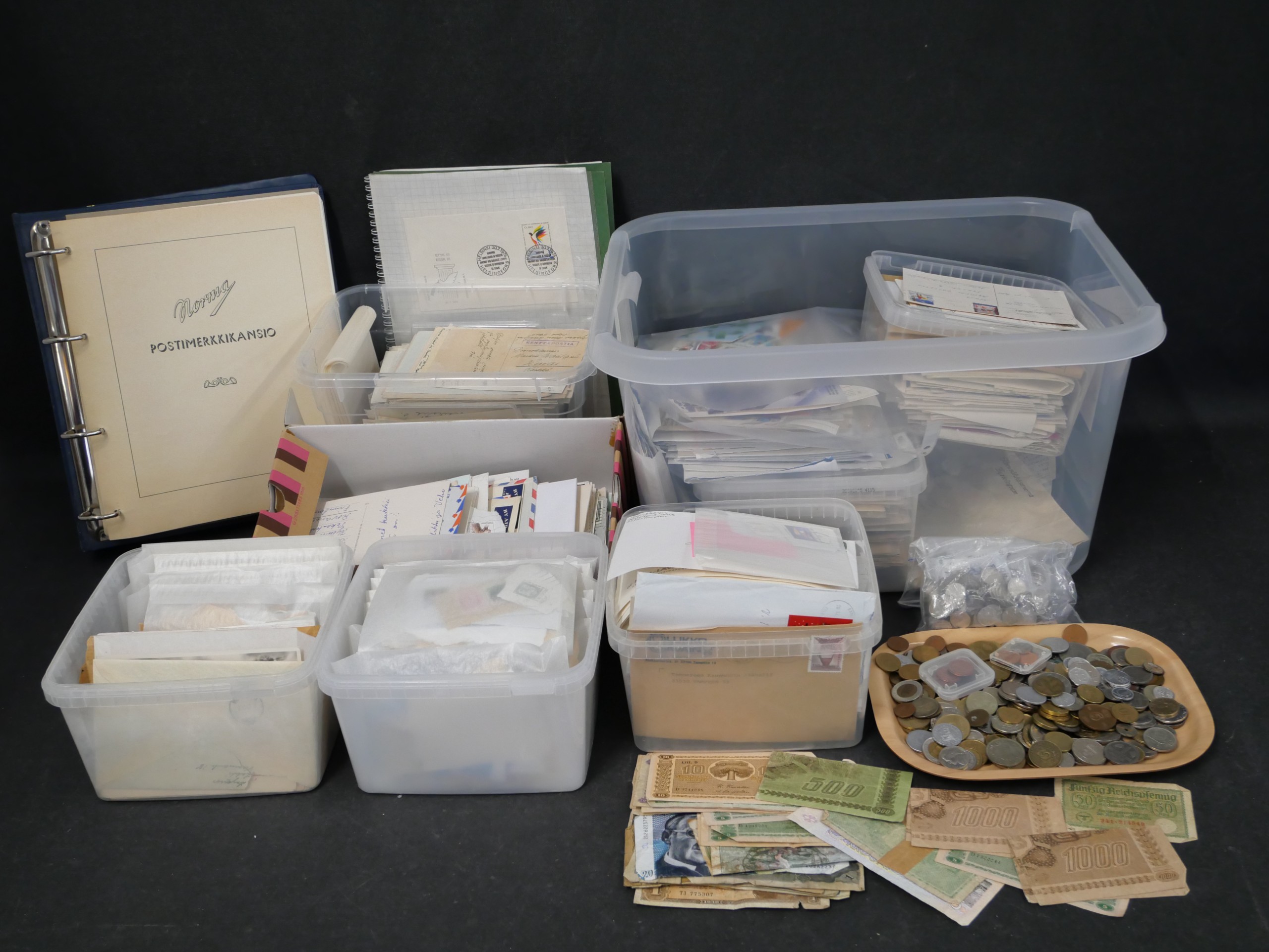 Rahat, postimerkit ym. - Huutokauppa Ekman