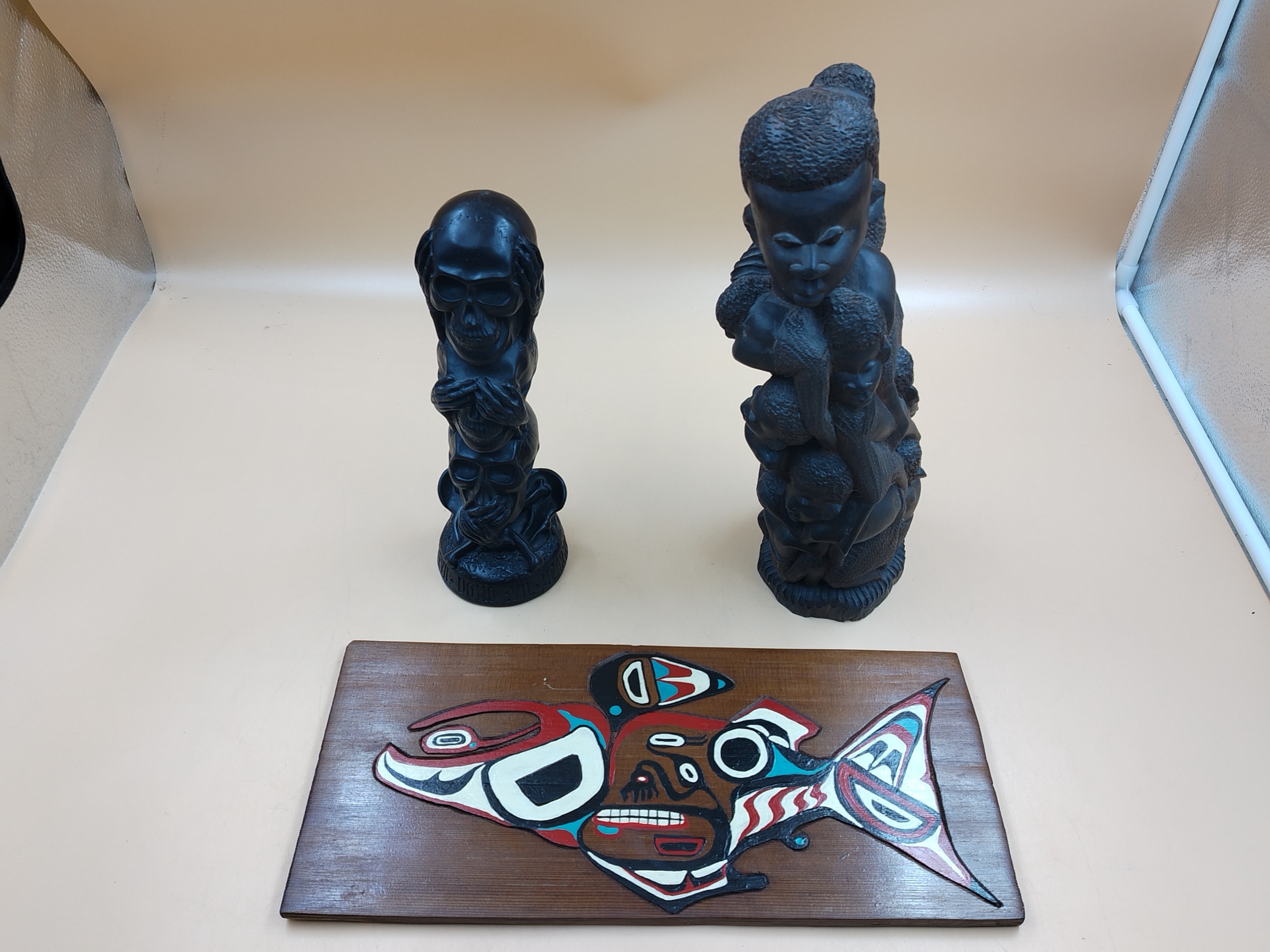 Afrikka esineet ym. - Huutokauppa Ekman