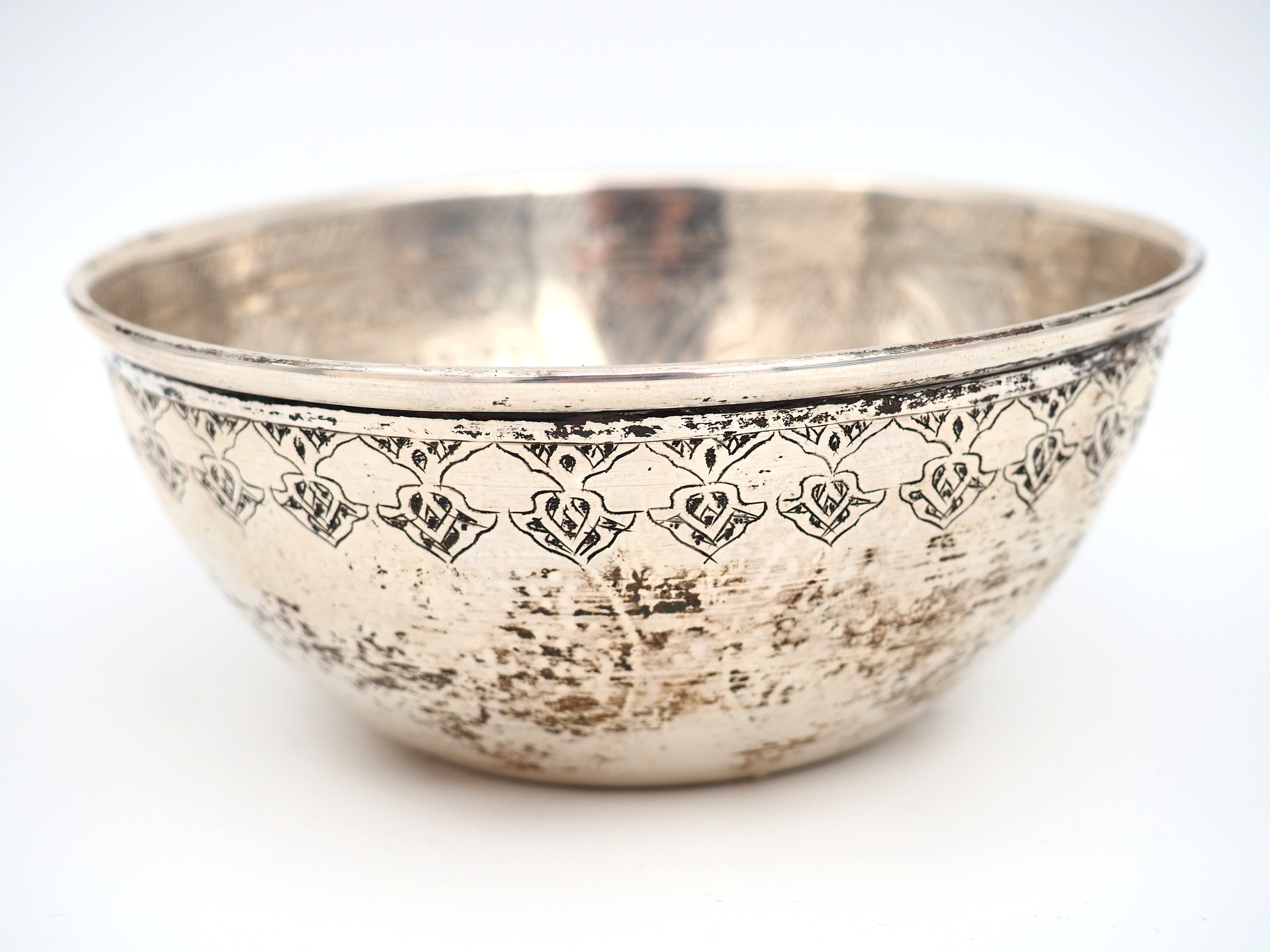 Hopeakulho - Huutokauppa Ekman