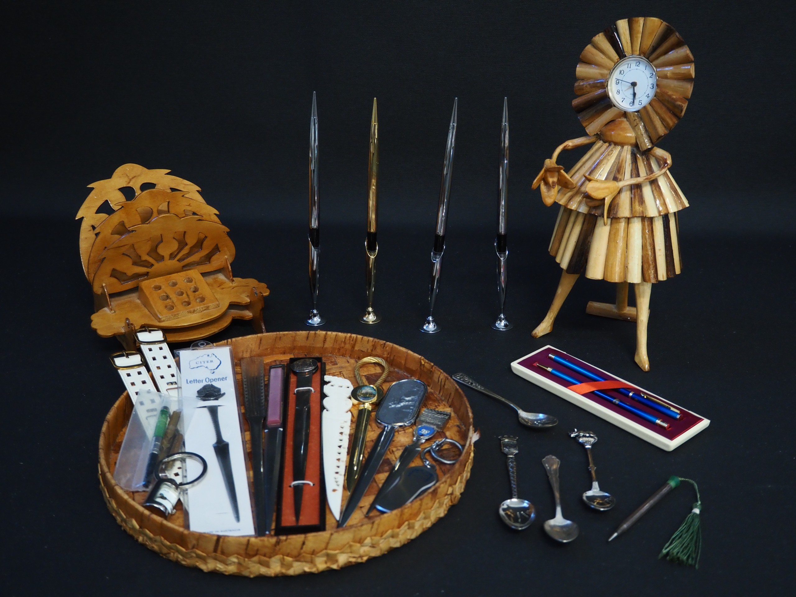 Kynät ym. - Huutokauppa Ekman