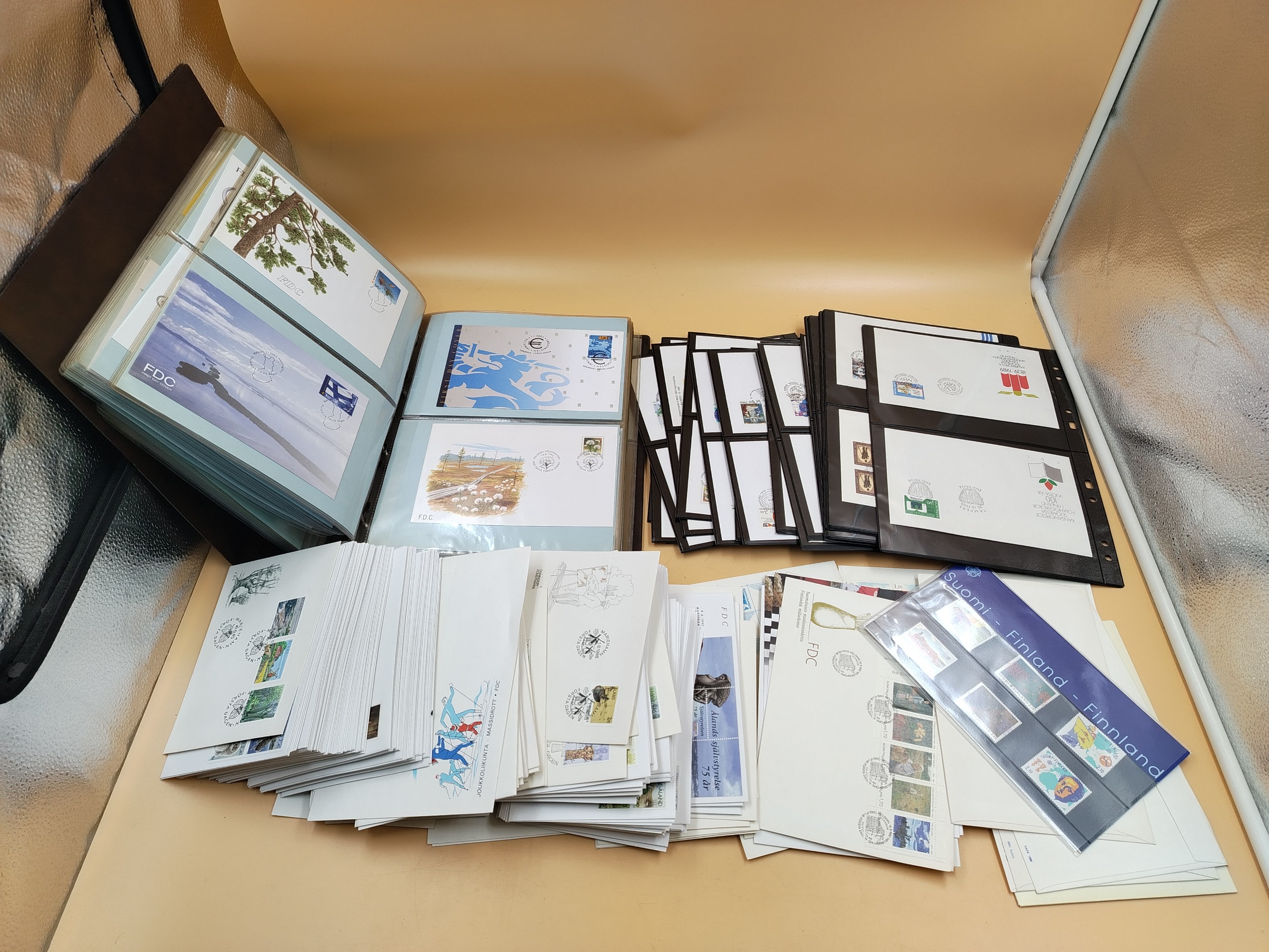 FDC ja postimerkit - Huutokauppa Ekman