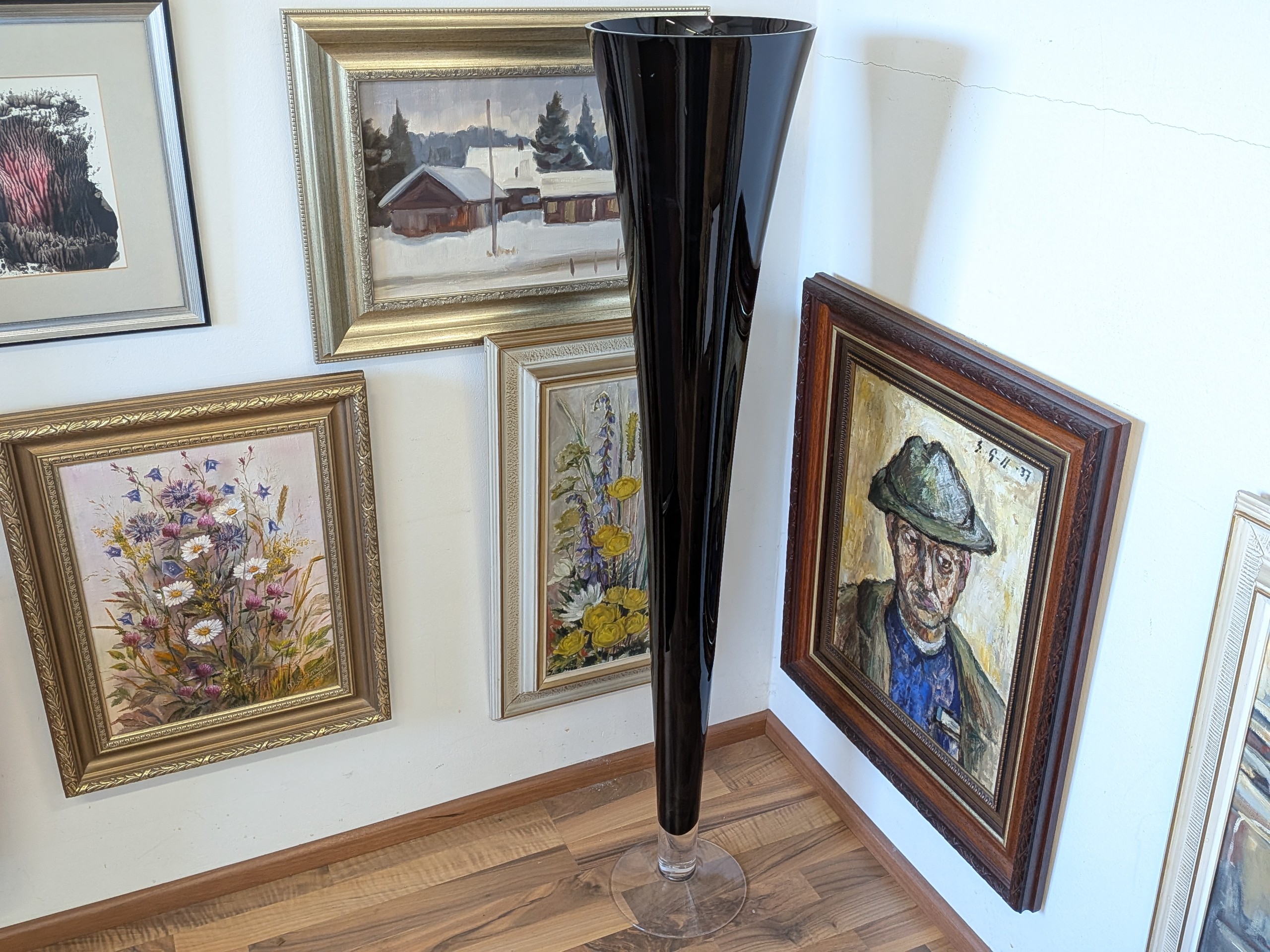 Lattiamaljakko - Huutokauppa Ekman