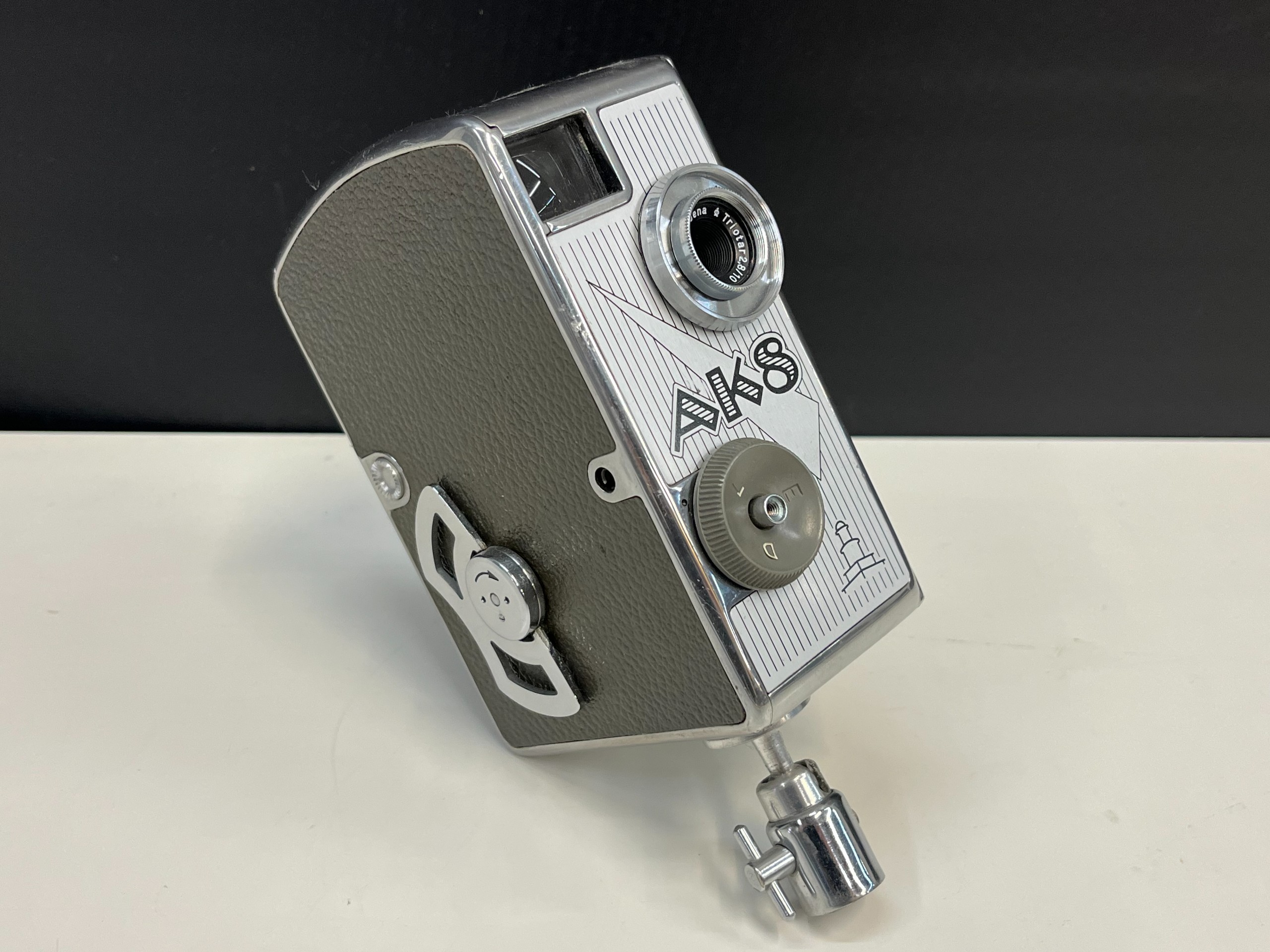 Kamera - Huutokauppa Ekman