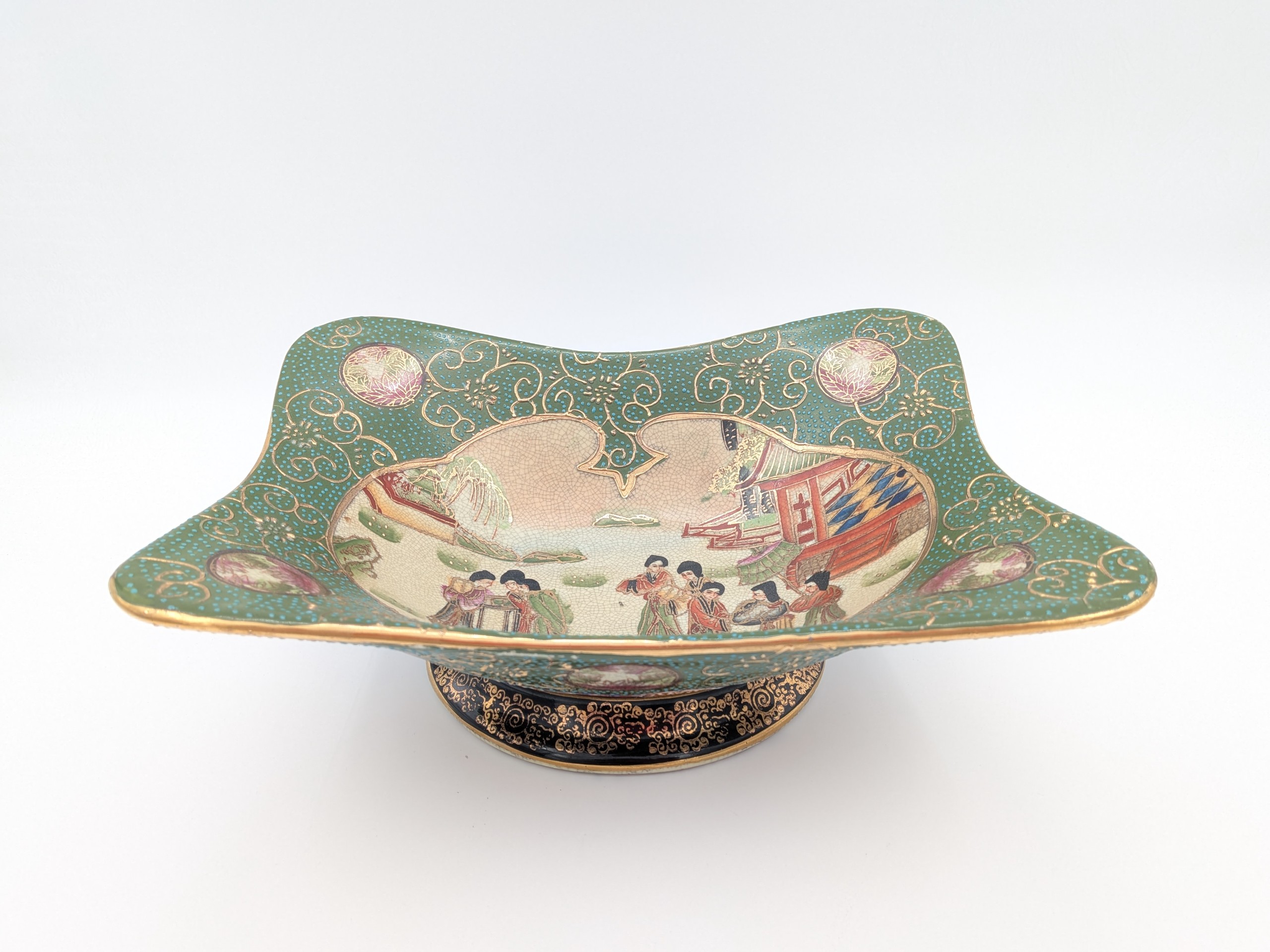 Satsuma - Huutokauppa Ekman