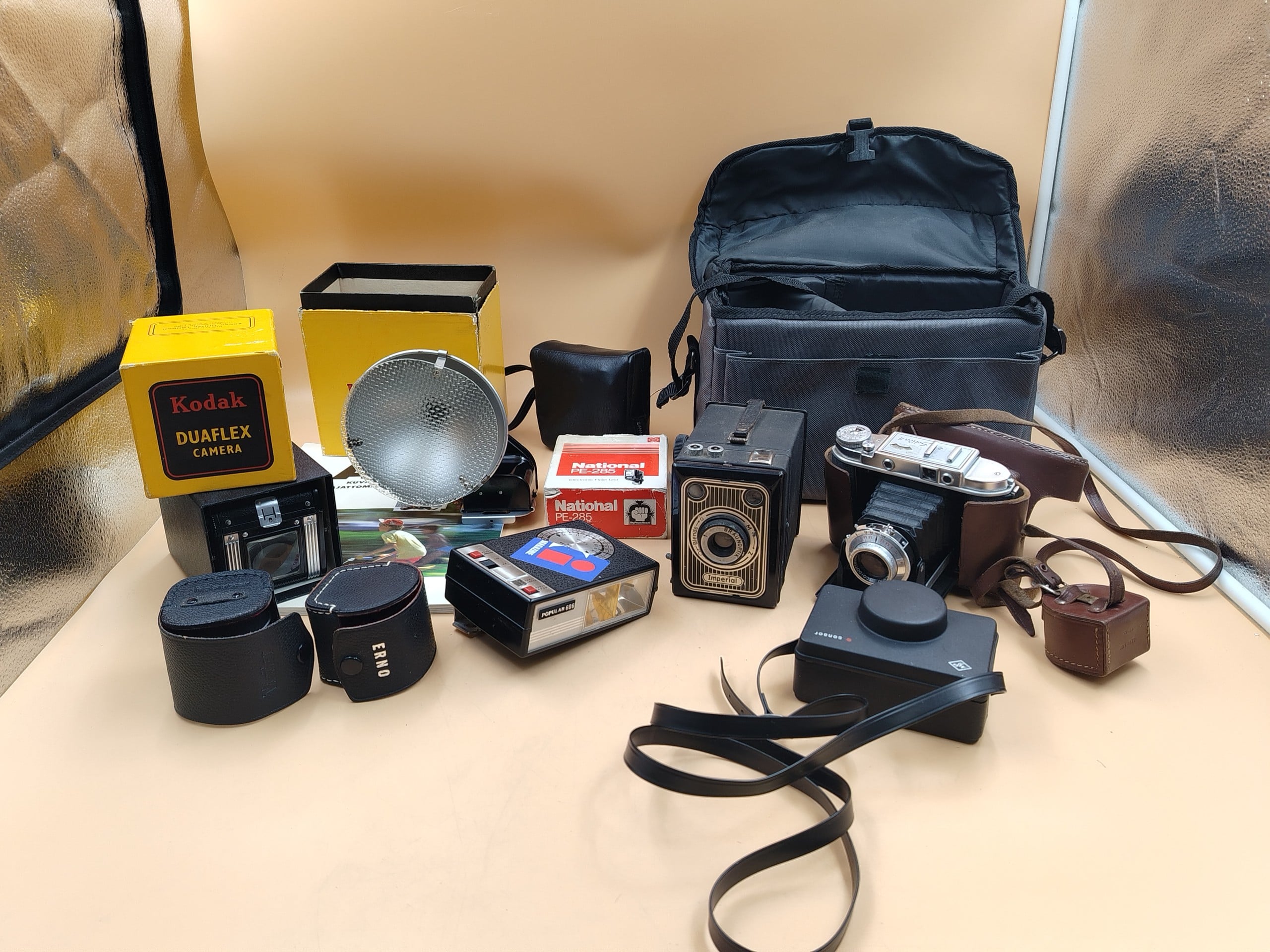 Kameroita ym. - Huutokauppa Ekman