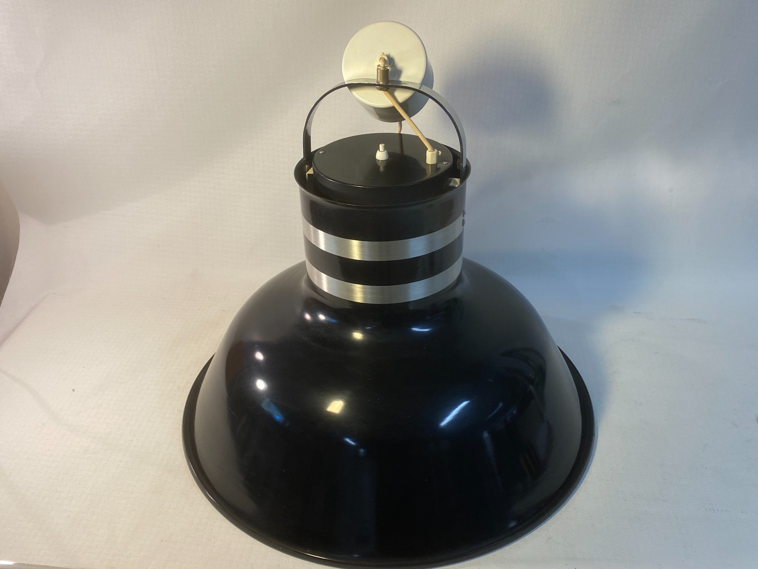 Konsta valaisin - Huutokauppa Ekman