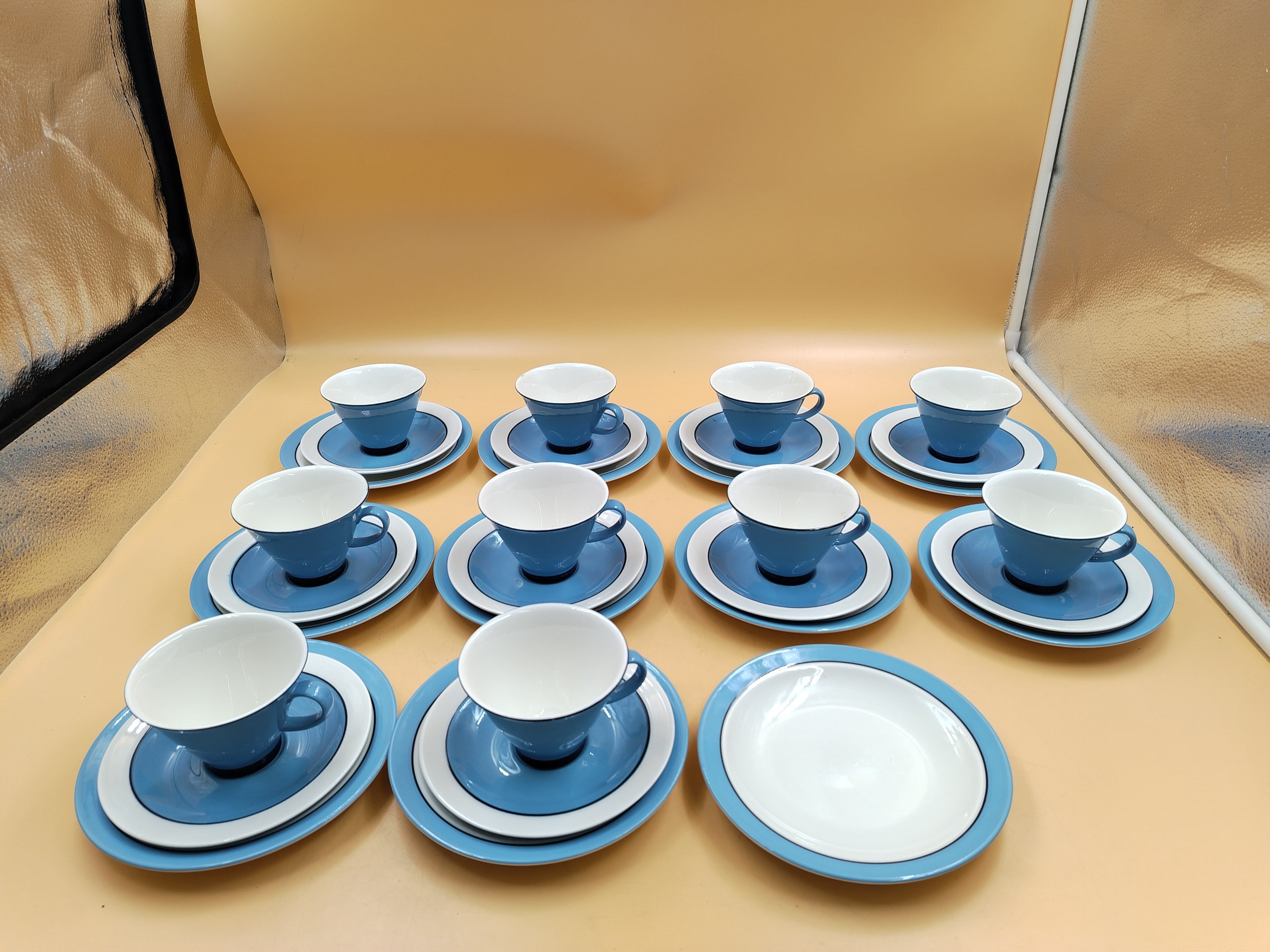 Arabia Harlekin - Huutokauppa Ekman