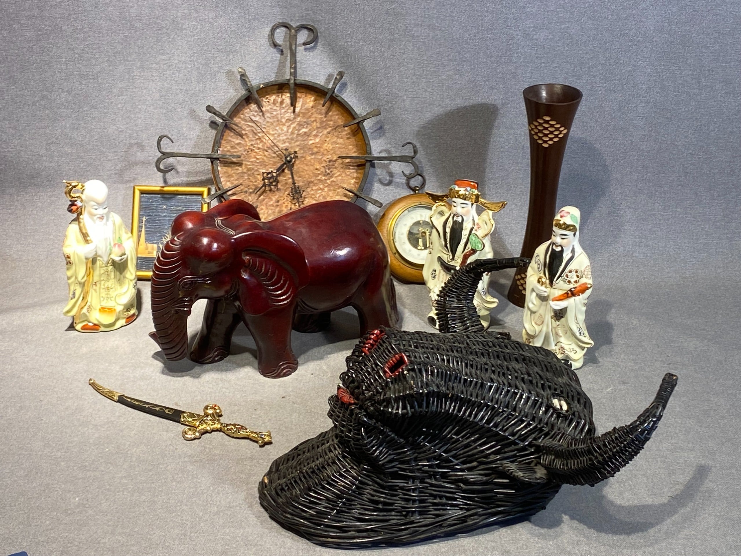 Keräilyesineitä - Huutokauppa Ekman