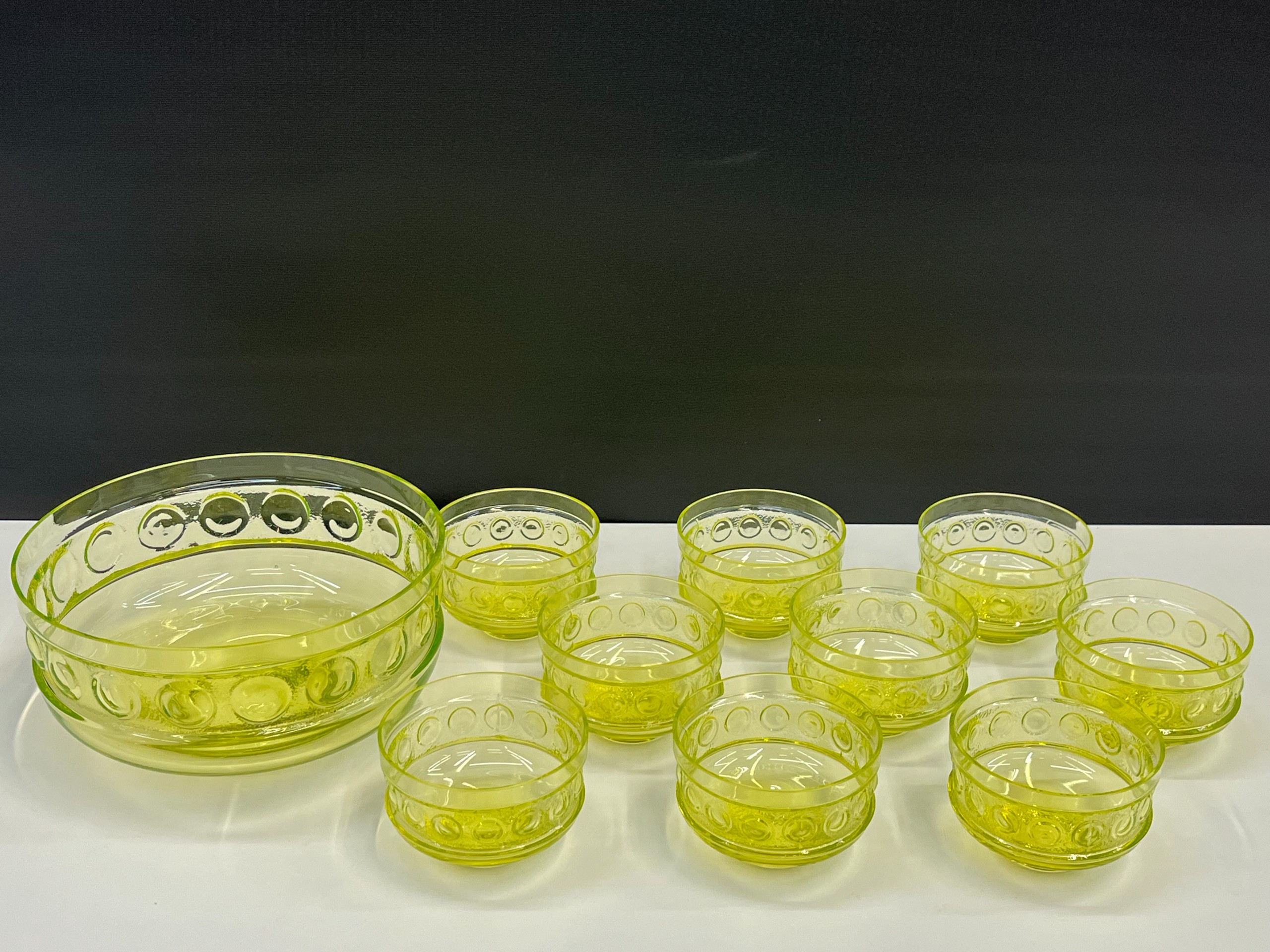 Tamara Aladin - Huutokauppa Ekman