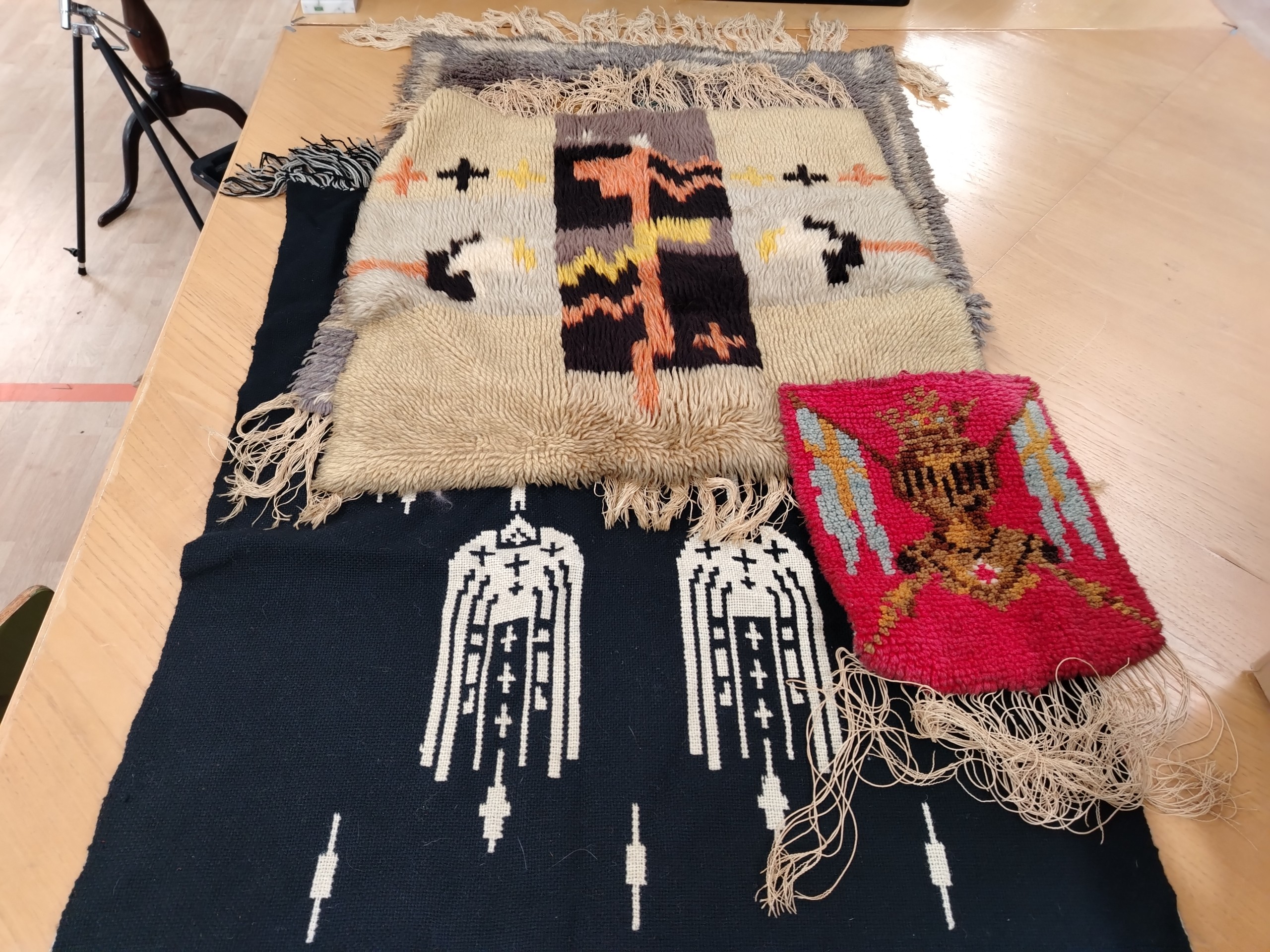 Raanut ja ryijyt - Huutokauppa Ekman