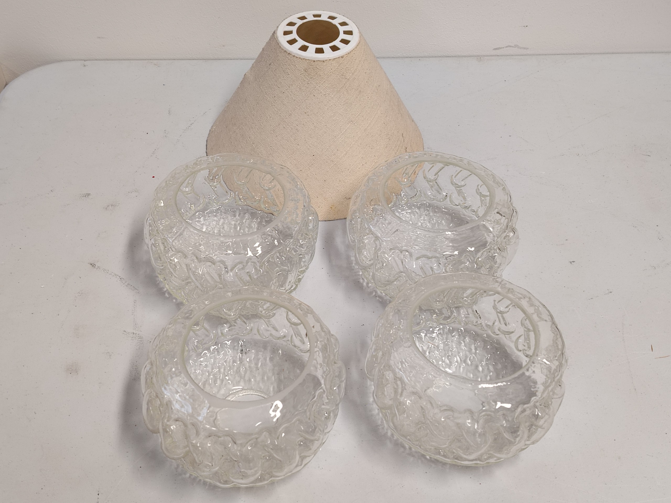 Lampun kuvut - Huutokauppa Ekman