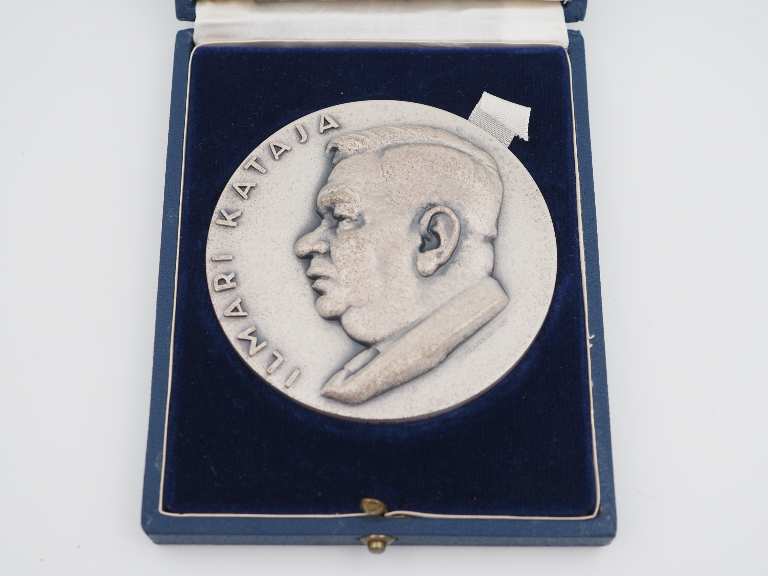 Hopeamitali - Huutokauppa Ekman