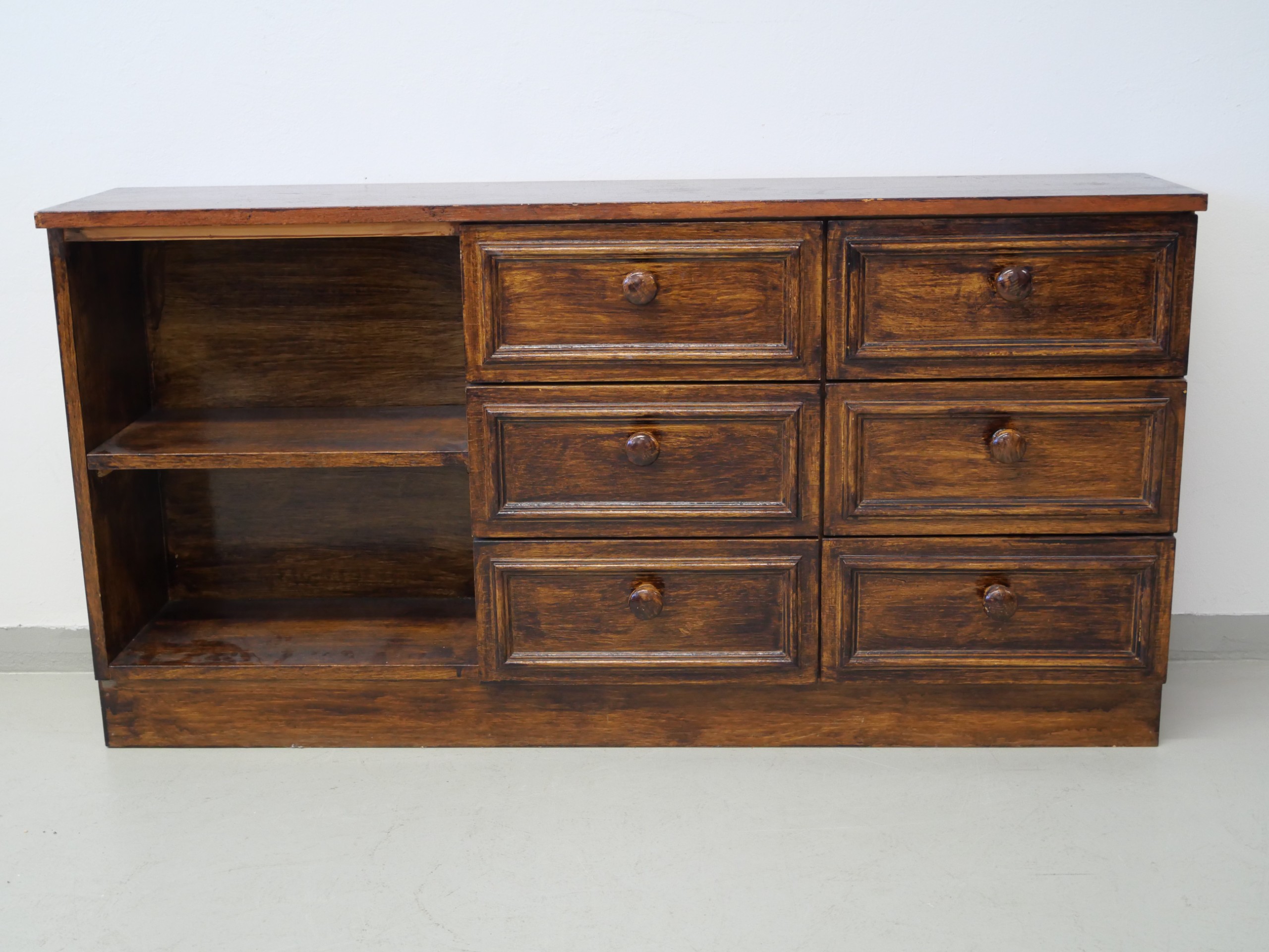 *Lipasto - Huutokauppa Ekman