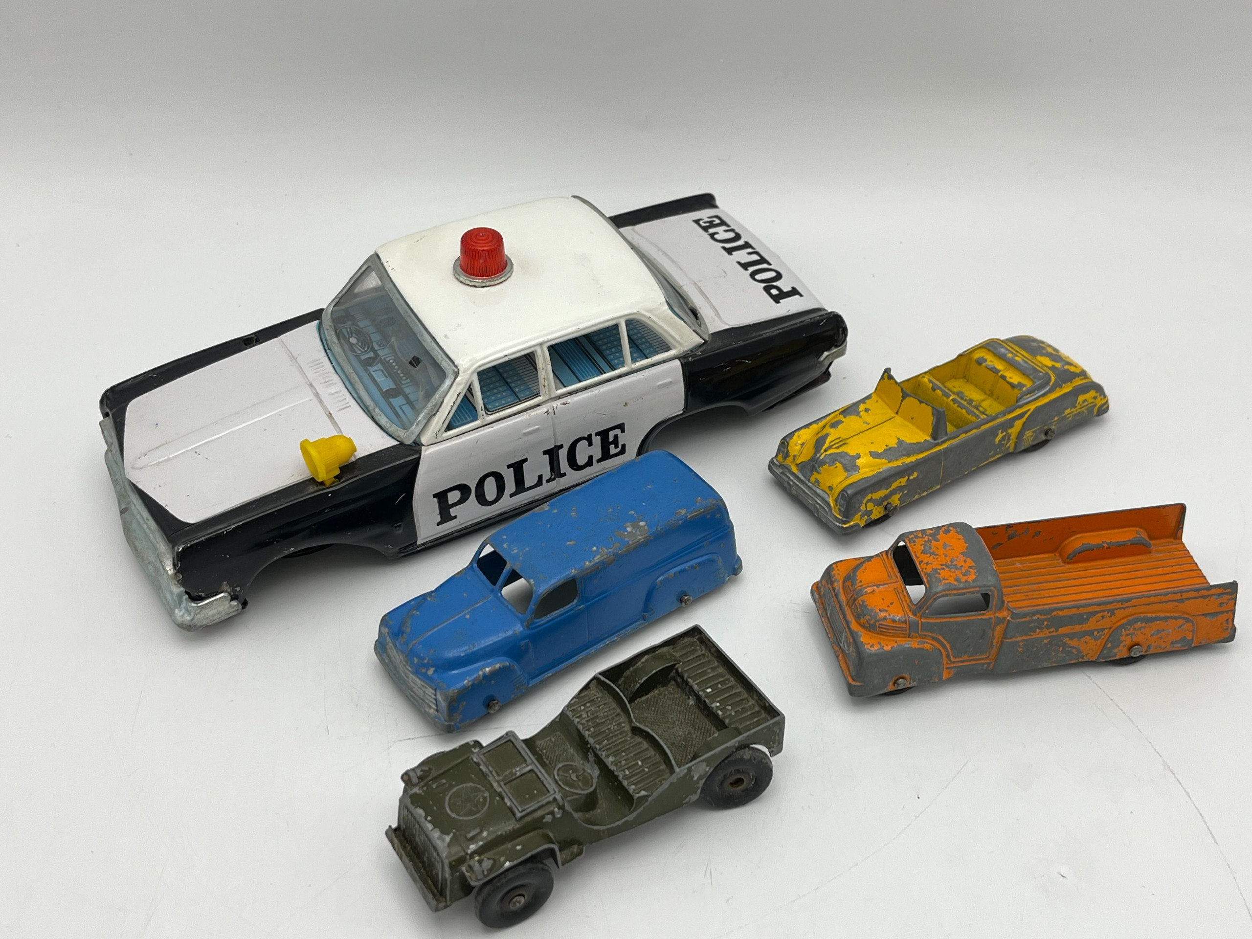 USA, Japani pikkuautot - Huutokauppa Ekman