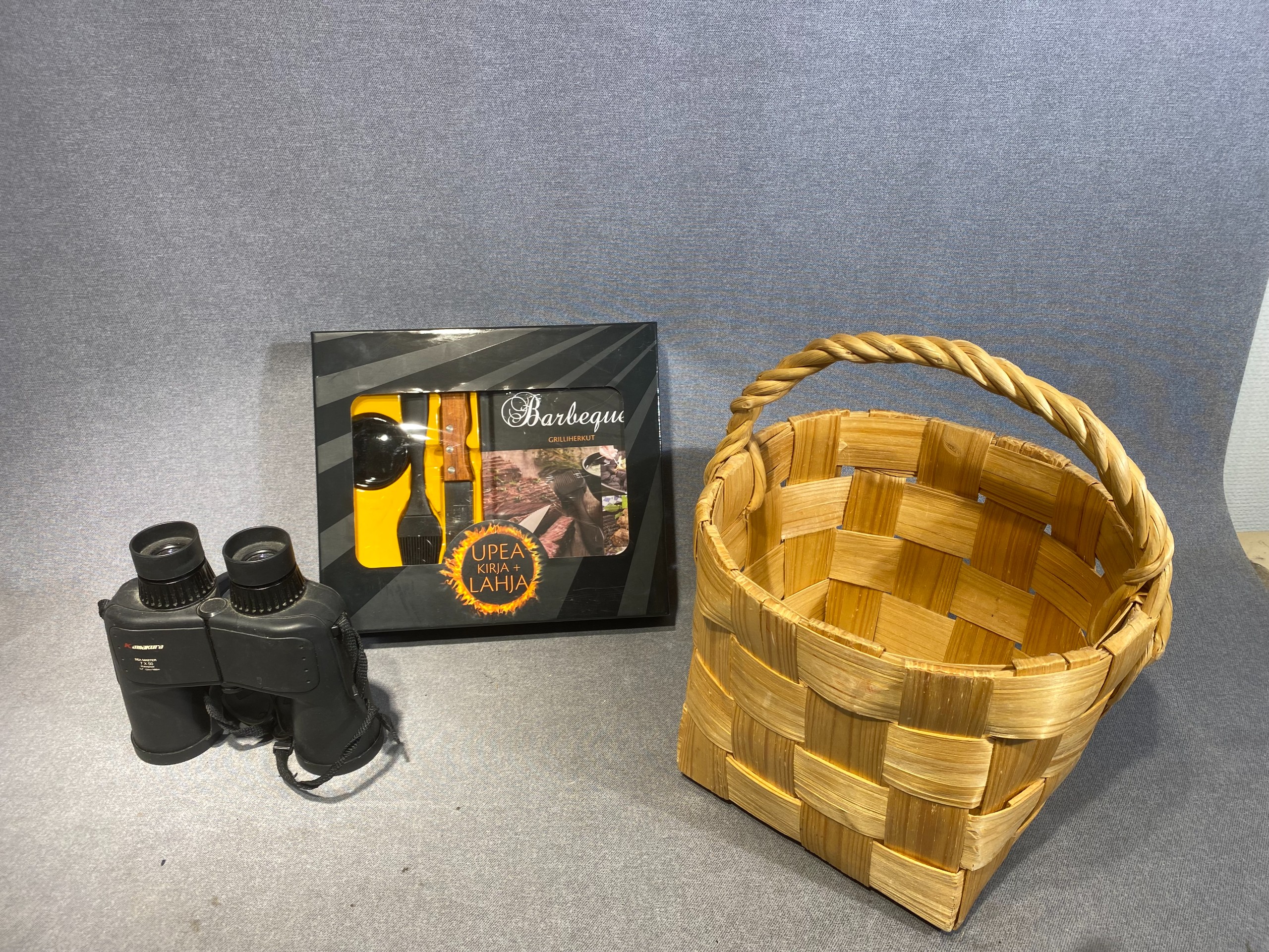 Kiikarit ym. - Huutokauppa Ekman