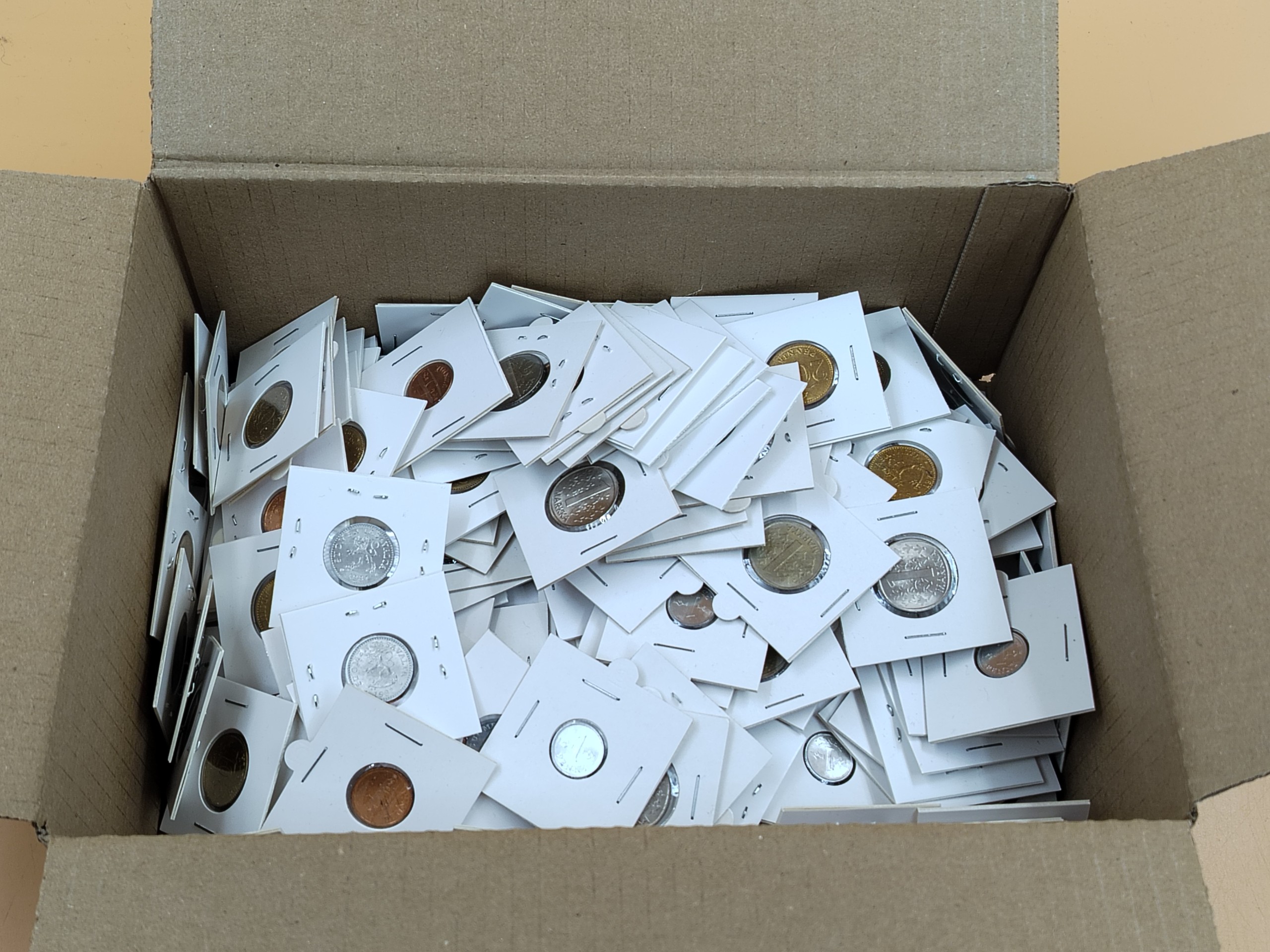 Rahat - Huutokauppa Ekman