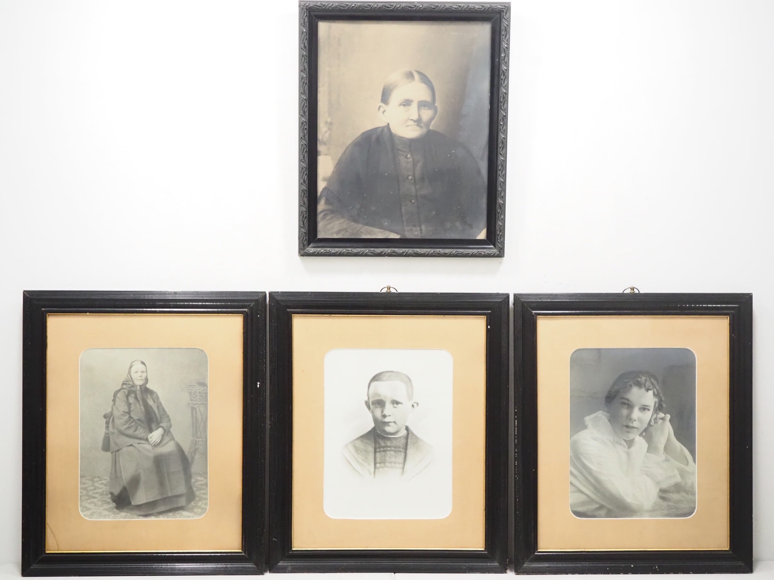 Neljä taulua - Huutokauppa Ekman