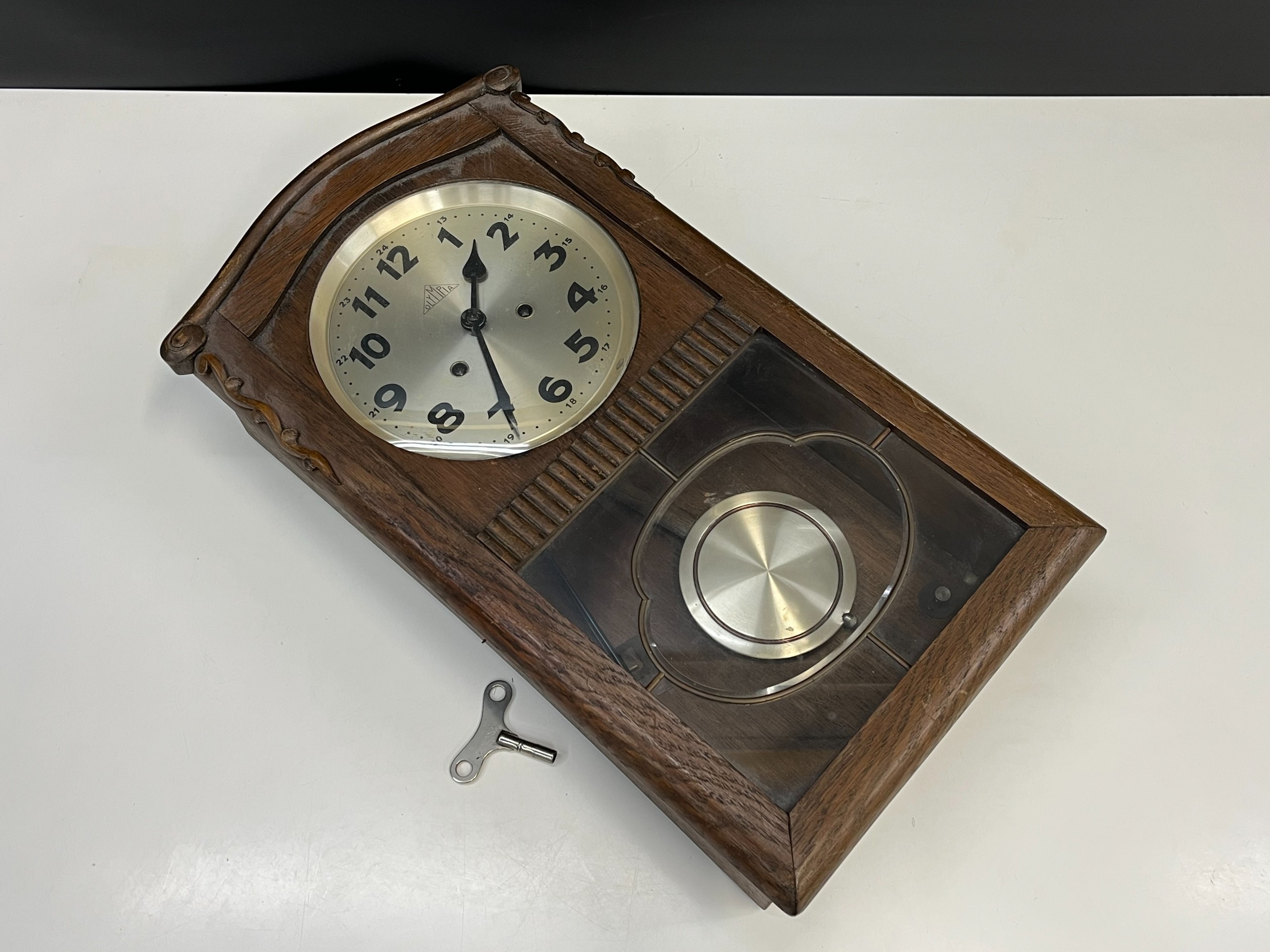 Seinäkello - Huutokauppa Ekman