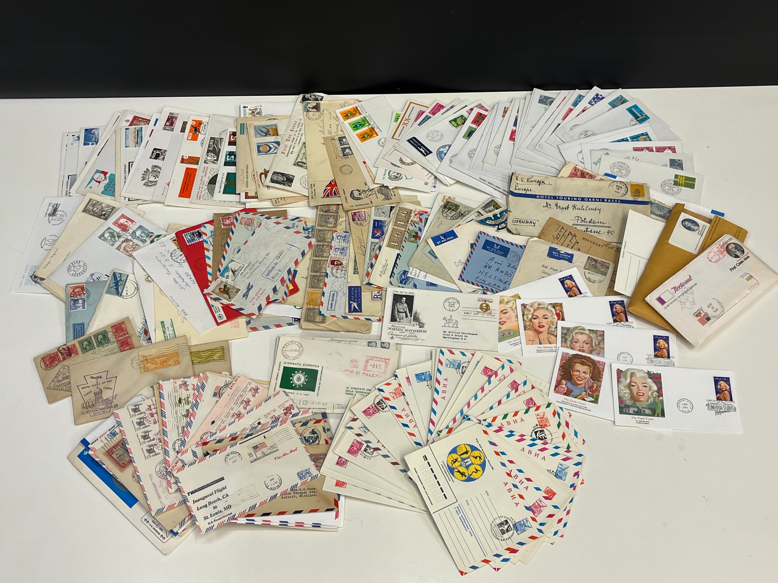 FDC-kuoret - Huutokauppa Ekman