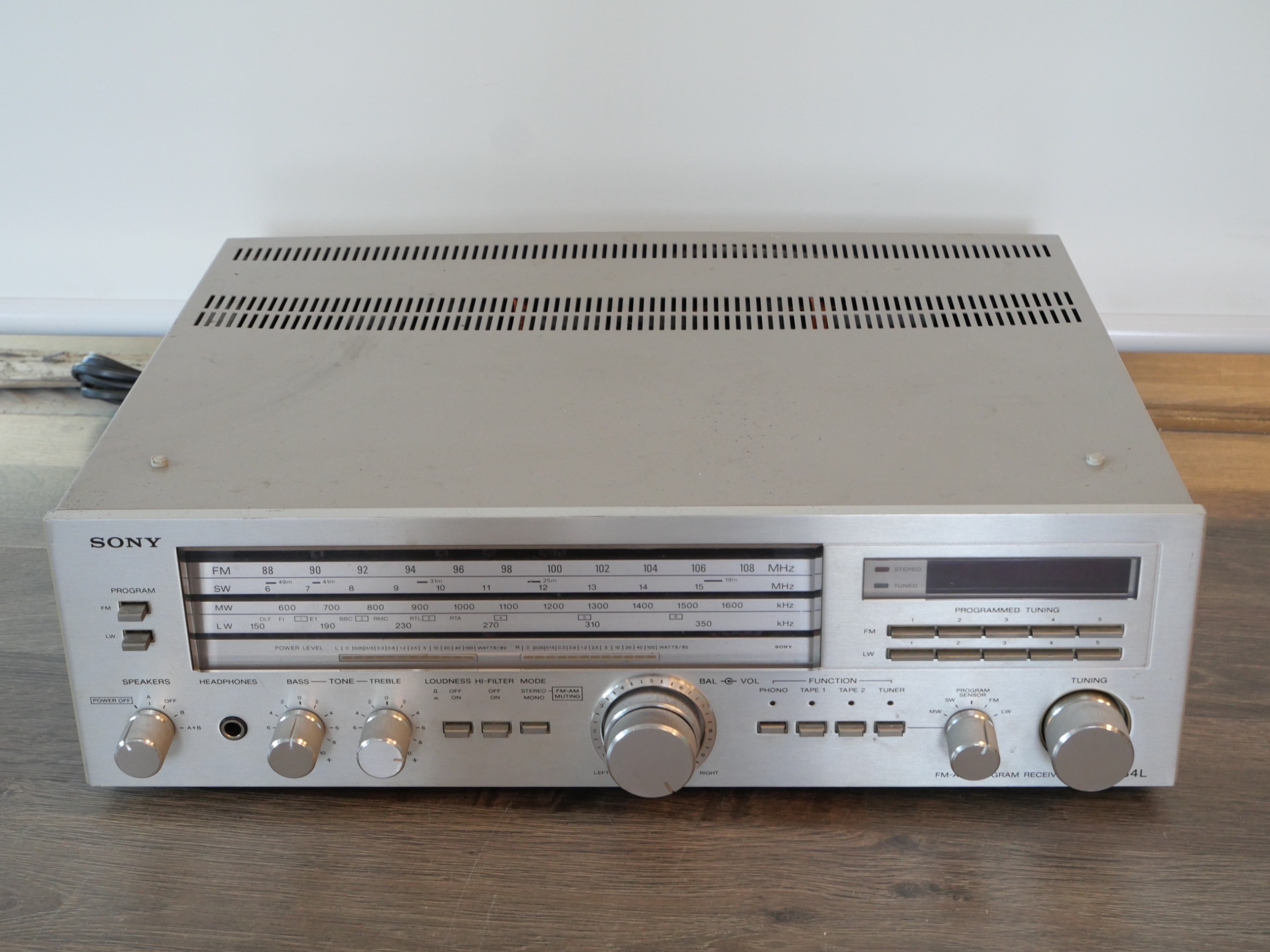 Sony soitin - Huutokauppa Ekman