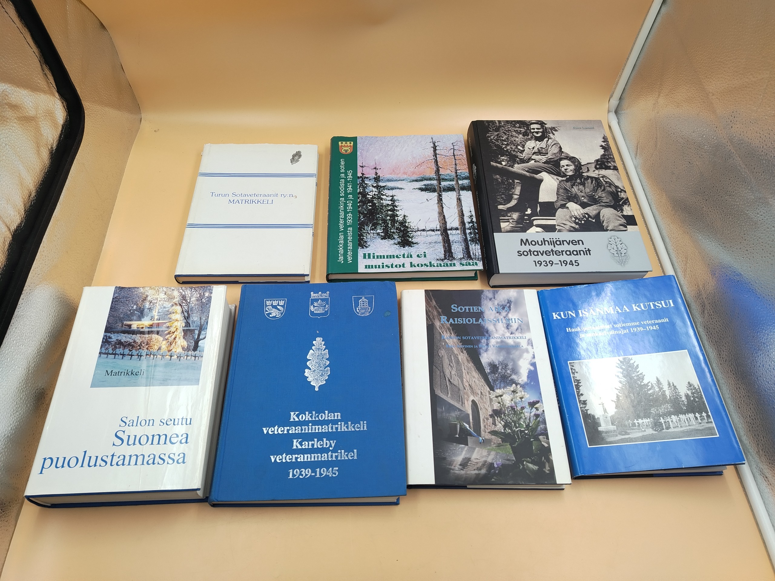 Kirjat - Huutokauppa Ekman