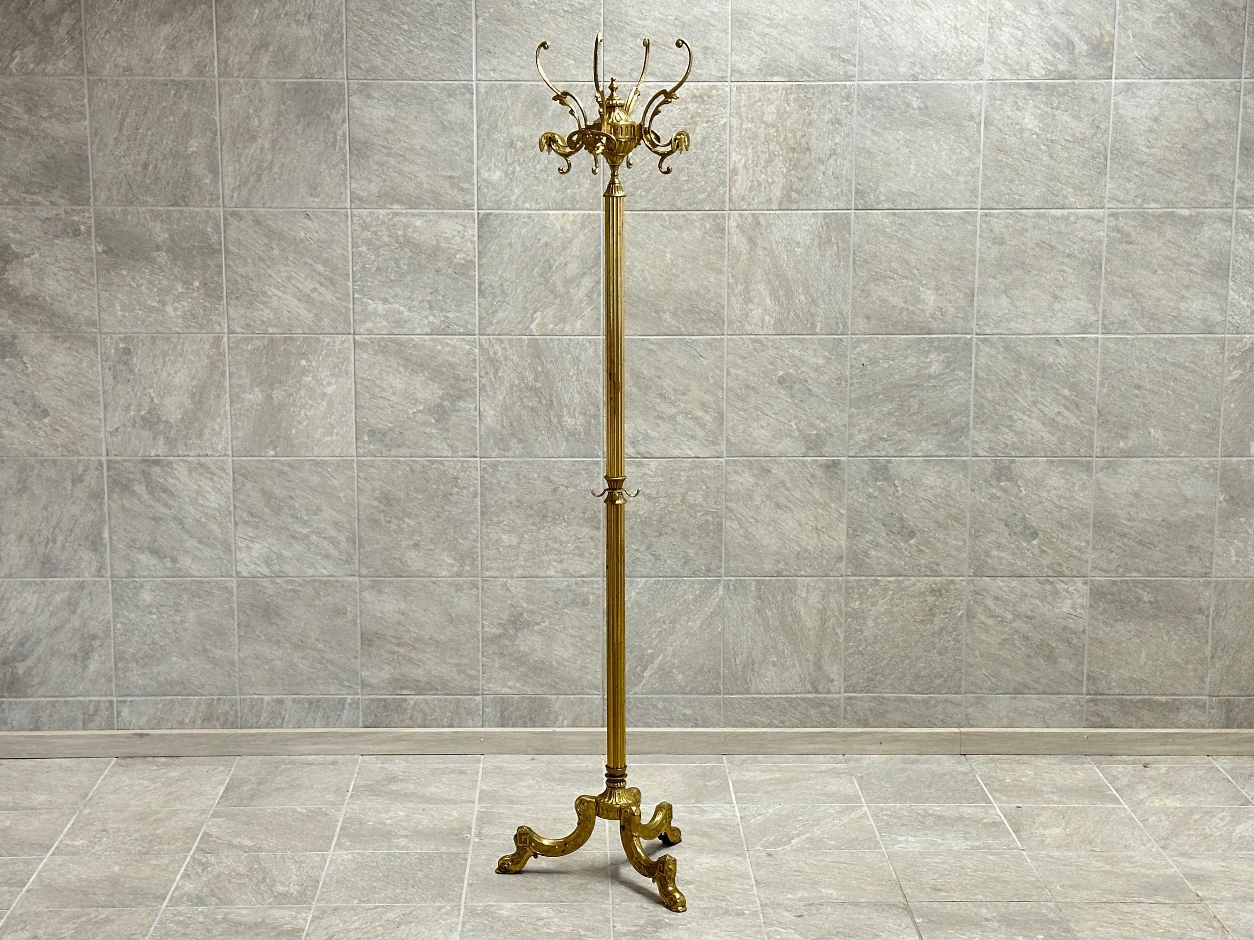 Messinkinaulakko Italia - Huutokauppa Ekman