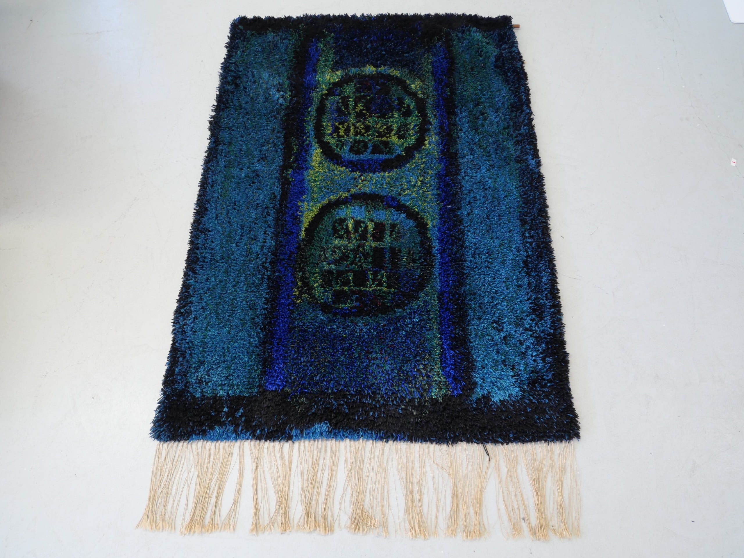 *Ryijy - Huutokauppa Ekman